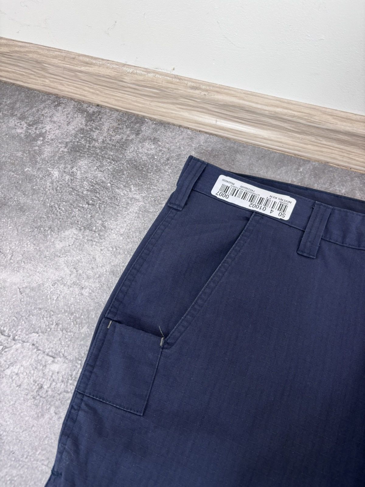 Carhartt Carhartt Men’s Navy Blue Pants Trousers USA Workwear Size US 40 / EU 56 - 12 Thumbnail