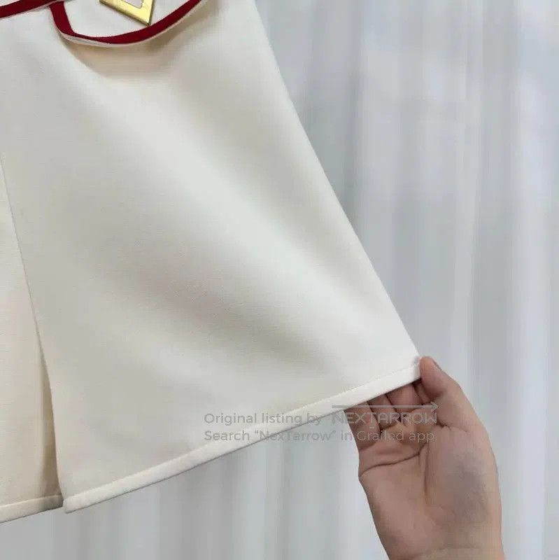 Valentino Valentino Summer White Wool Logo Shorts . Size 27" / US 4 / IT 40 - 4 Thumbnail