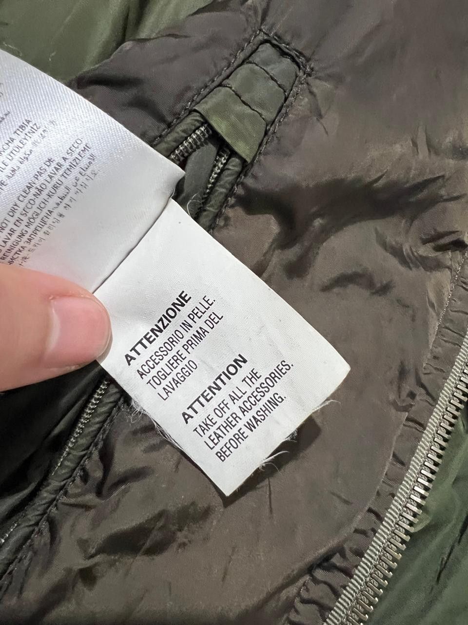 Moncler Moncler Dillon windbreaker Size US XS / EU 42 / 0 - 13 Thumbnail