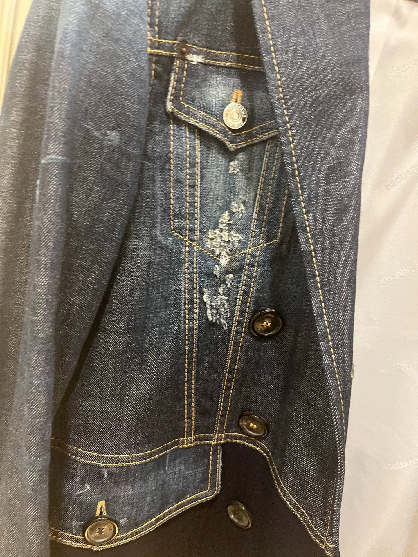 Dsquared2 Dsquared2 D2 Double-Breasted Denim Jacket Size US S / EU 44-46 / 1 - 3 Thumbnail