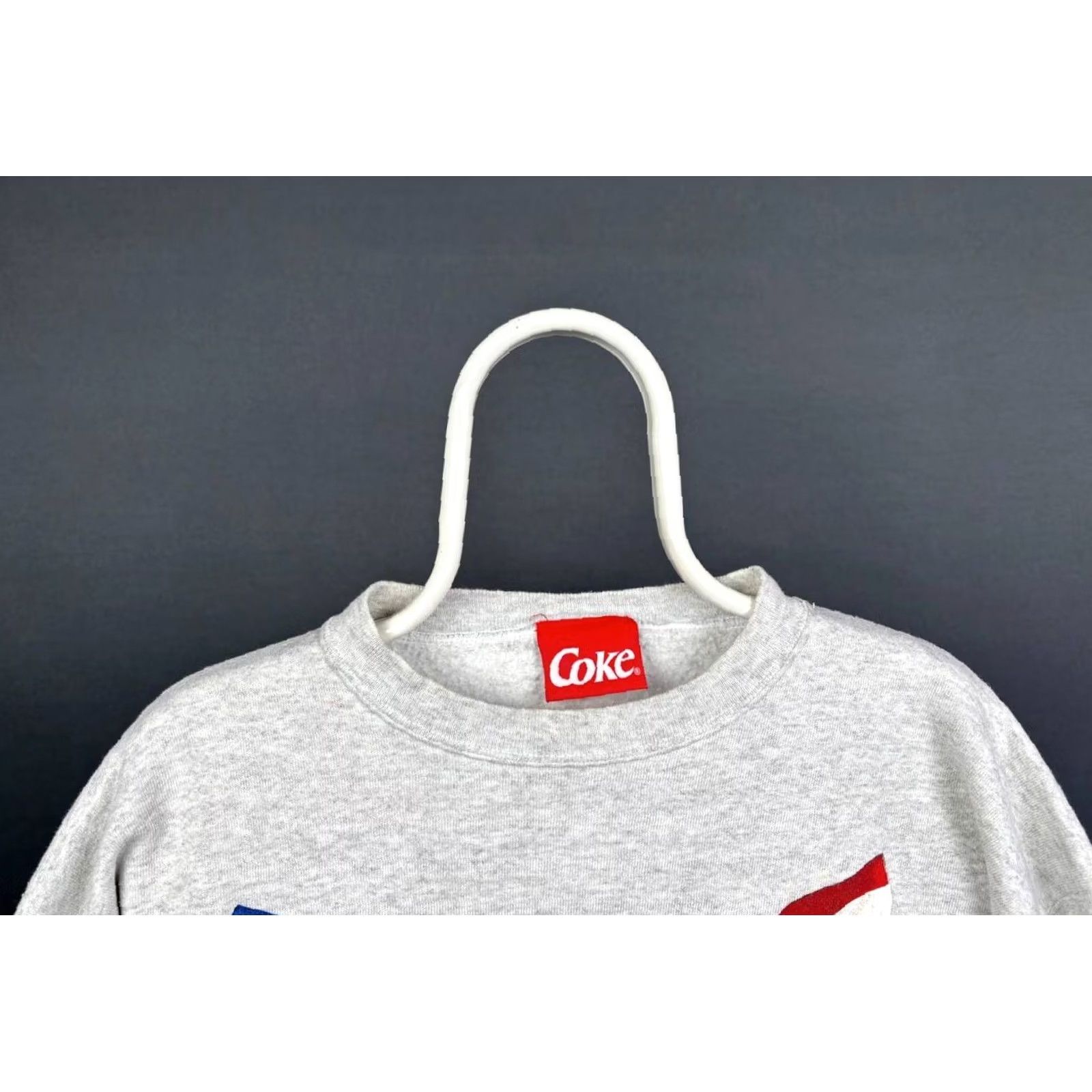 Vintage Vintage Coca-Cola Polar Bear Made in USA Sweatshirt Size L VTG 1996 Size US L / EU 52-54 / 3 - 3 Thumbnail