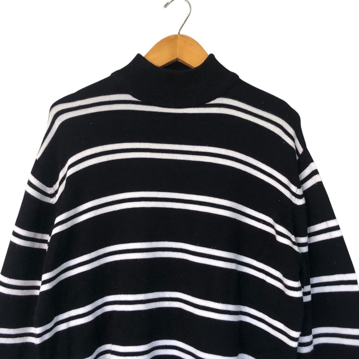 Pull & Bear Vintage Pull & Bear Crewneck Striped Knitwear Sweater Jumper Size US L / EU 52-54 / 3 - 4 Thumbnail