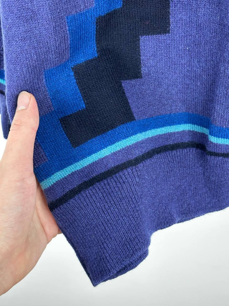 Pringle Of Scotland × Vintage Pringle Of Scotland 100% Lambswool Long Sleeve Sweater Size US L / EU 52-54 / 3 - 7 Thumbnail