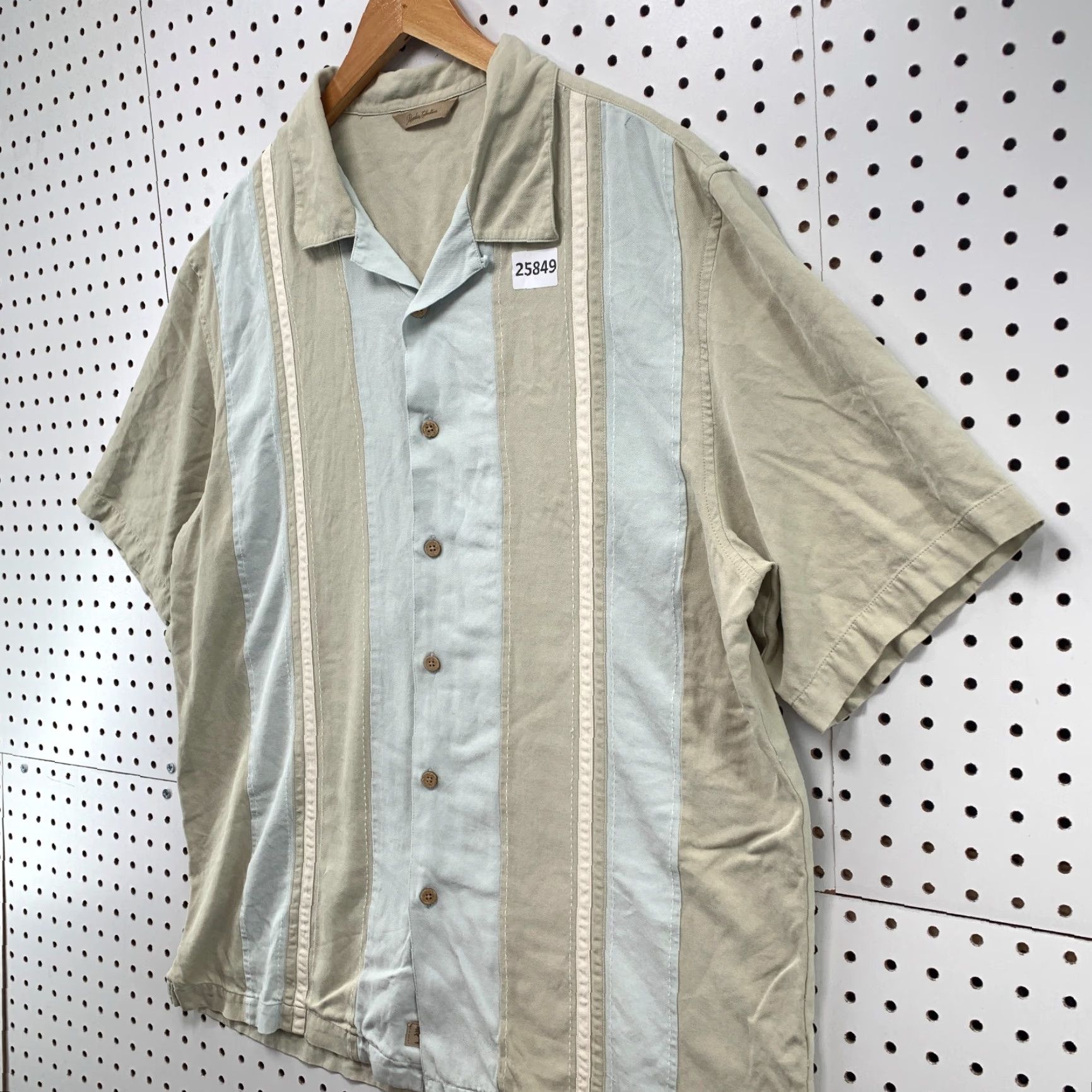 Vintage Paradise Collection 100% Silk Camp Shirt White Beige Striped Mens Large L Short Sleeve Button-Up Shirt Size US L / EU 52-54 / 3 - 6 Thumbnail