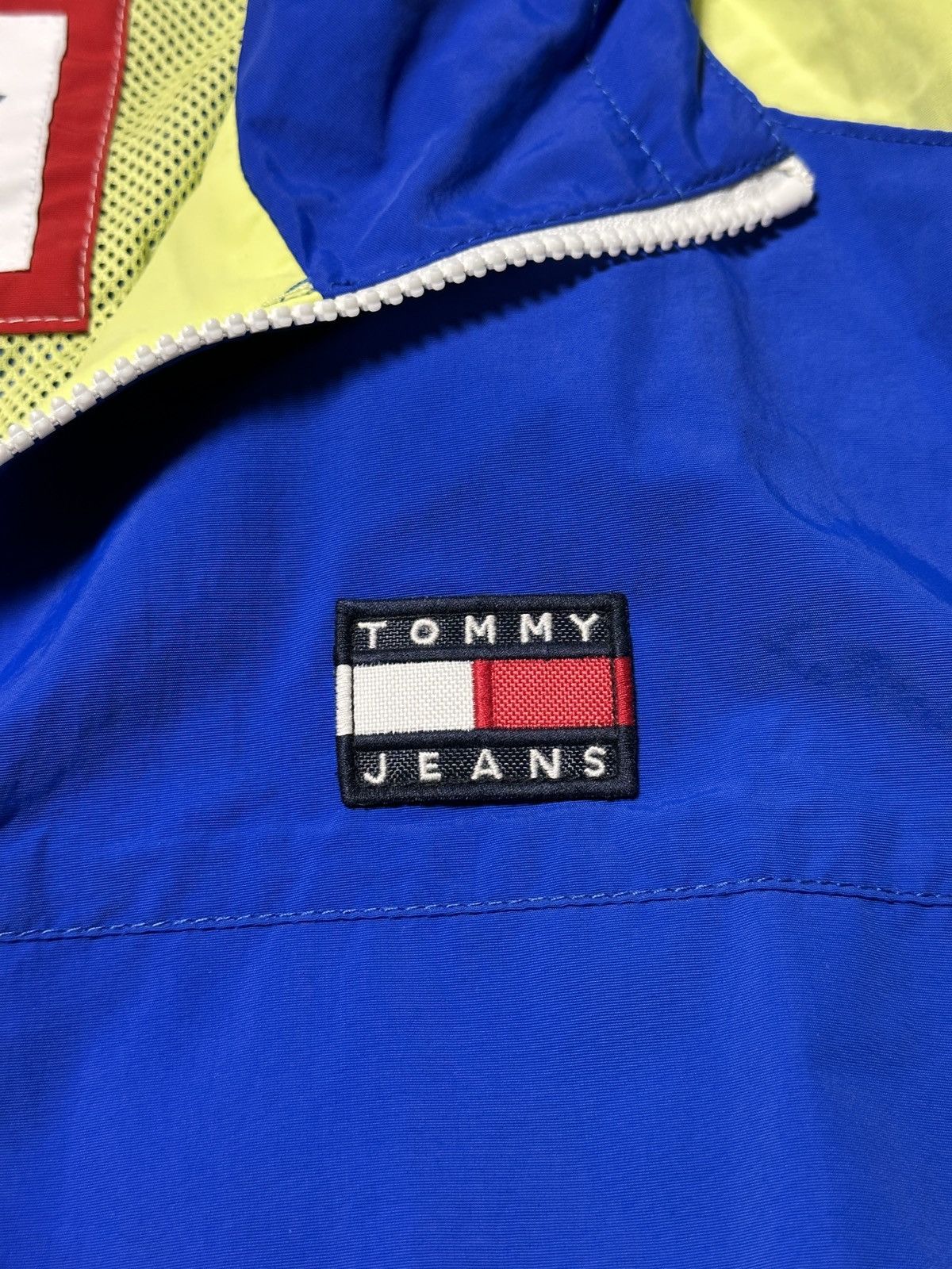 Tommy Hilfiger Tommy Hilfiger Chicago Windbreaker Water Resistant XL NWT Size US XL / EU 56 / 4 - 3 Thumbnail