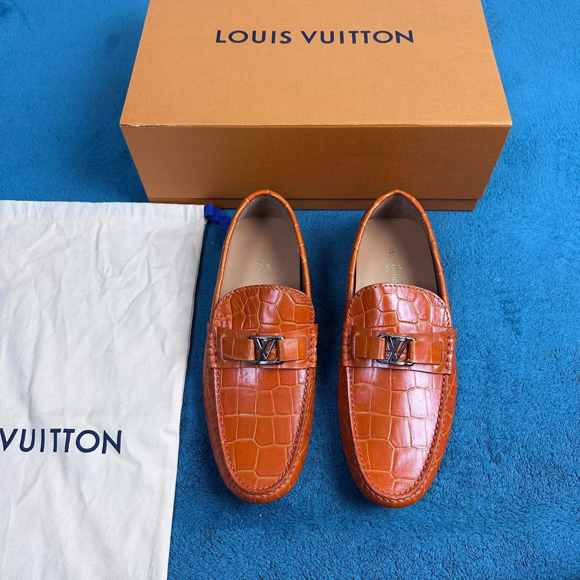 Louis Vuitton Orange Crocodile Pattern Slip-On Shoes Size 8 Size US 8 / EU 41 - 1 Thumbnail