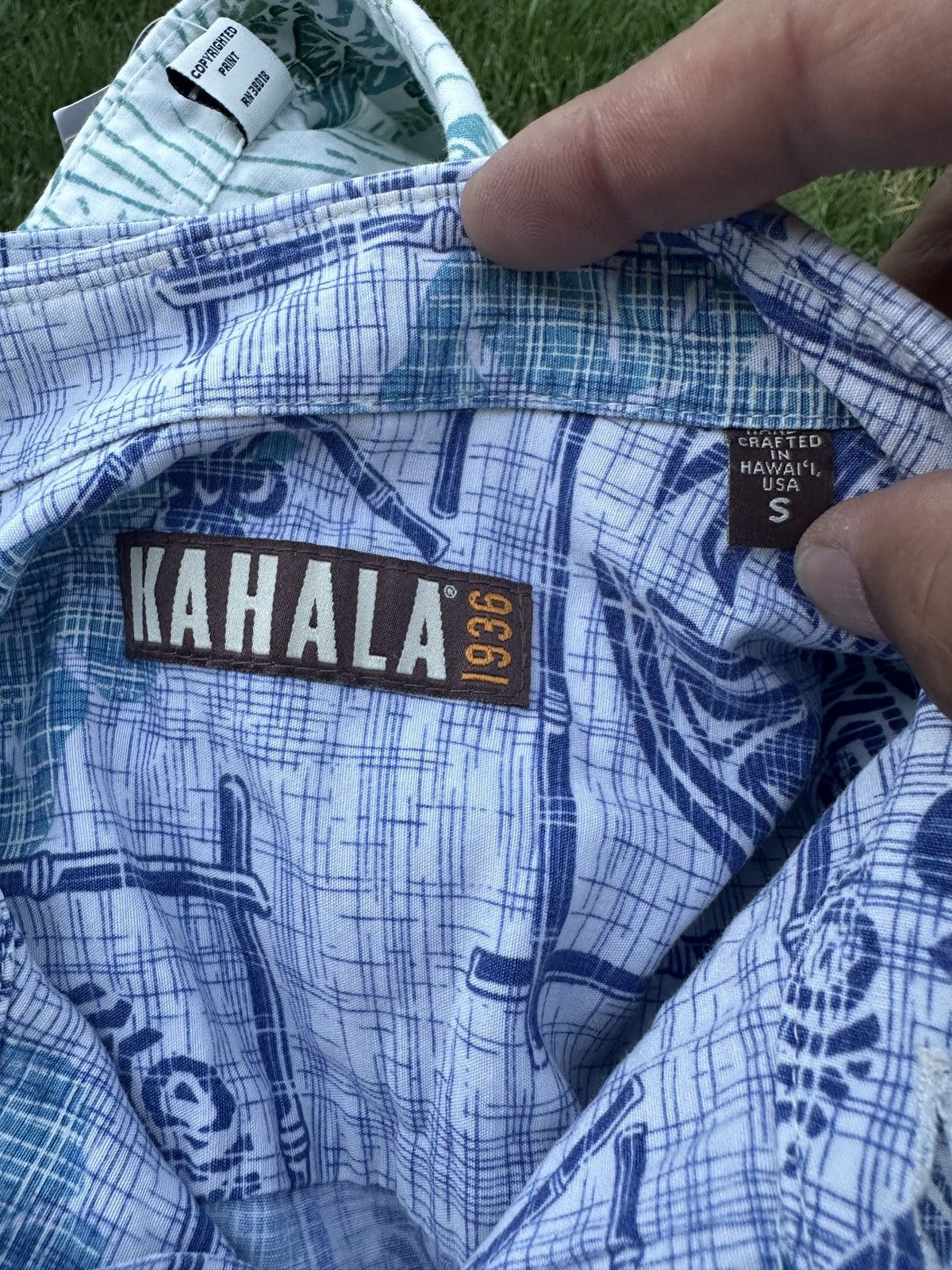 Other PreOwned Kahala Hawaiian Print Blue Full Button Men's Small Size US S / EU 44-46 / 1 - 4 Thumbnail