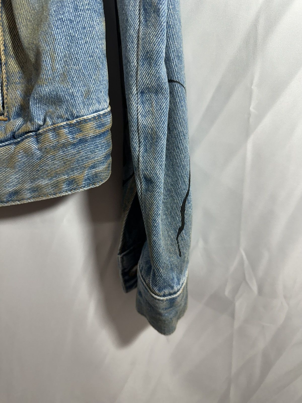 Off-White Off White Graffiti Denim Jacket Size US S / EU 44-46 / 1 - 8 Thumbnail