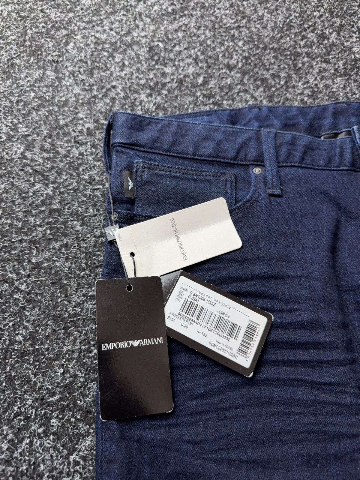 Emporio Armani NWT 00s Luxury Emporio Armani J06 Slim Fit Jeans Dark Blue Size US 30 / EU 46 - 5 Thumbnail