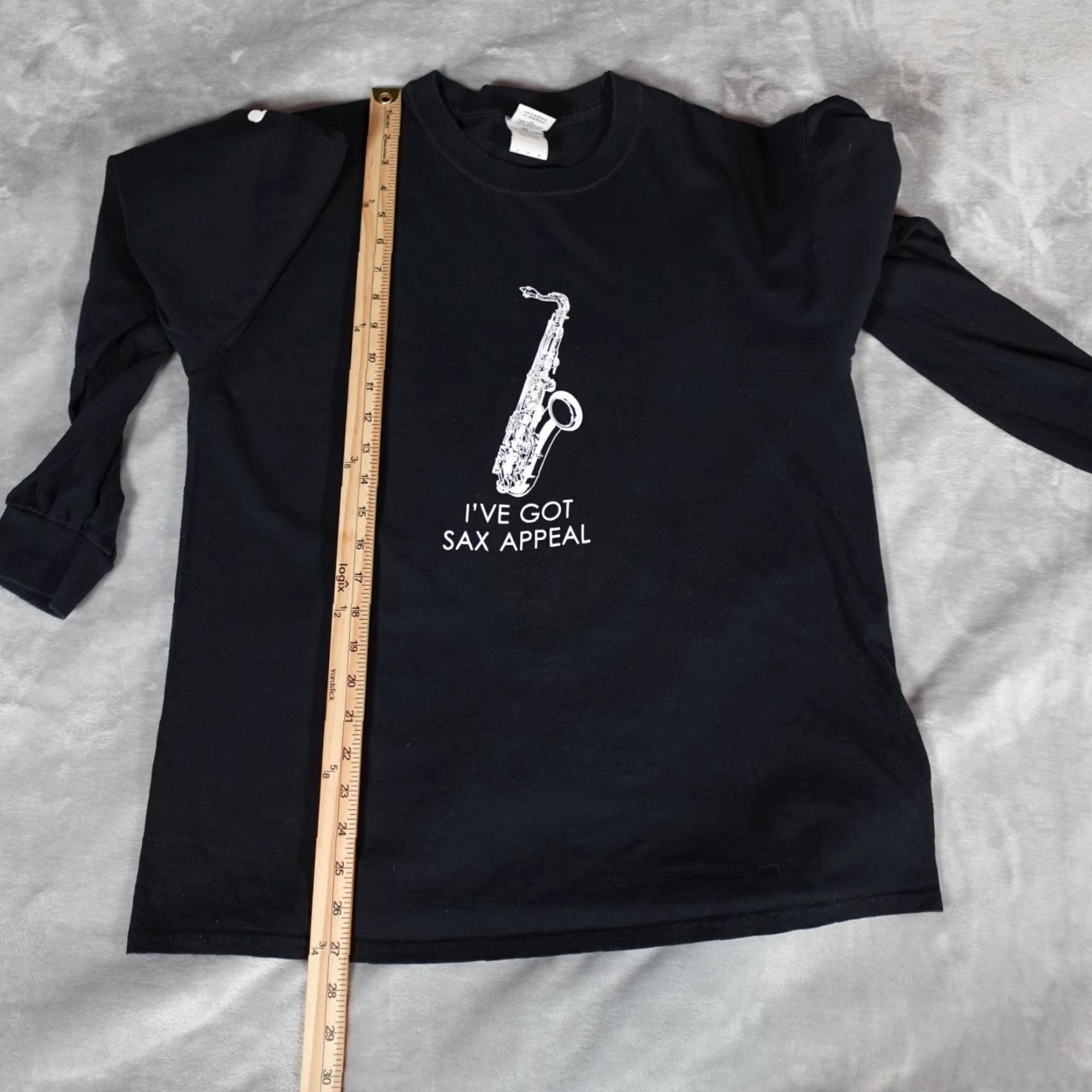 Gildan VINTAGE Gildan Funny Saxophone Graphic Print T-Shirt Men’s L Slim Faded Black Y2K Size US L / EU 52-54 / 3 - 6 Thumbnail