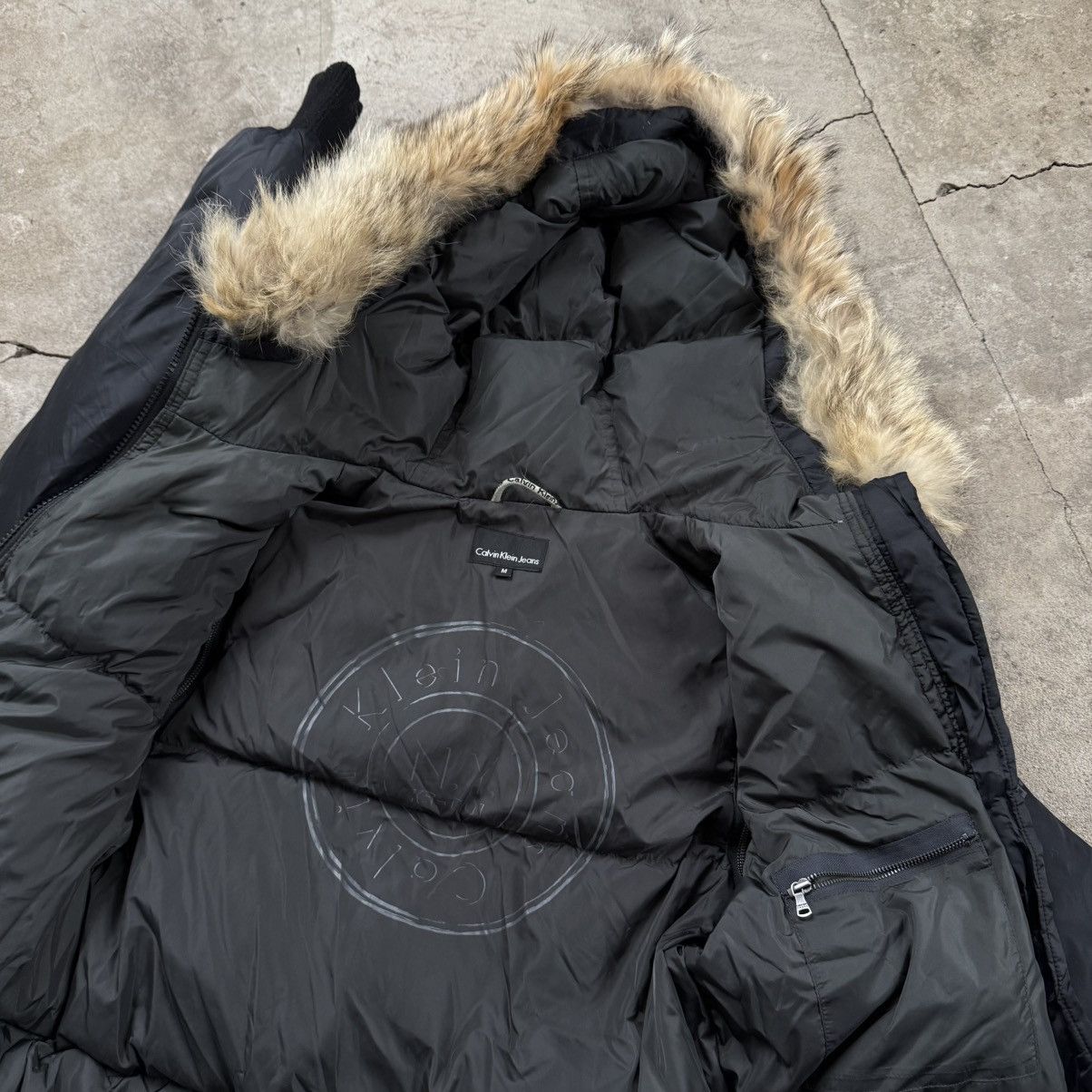 Calvin Klein Calvin Klein Jeans Black Down Jacket With Real Fur Hood Size M / US 6-8 / IT 42-44 - 7 Thumbnail