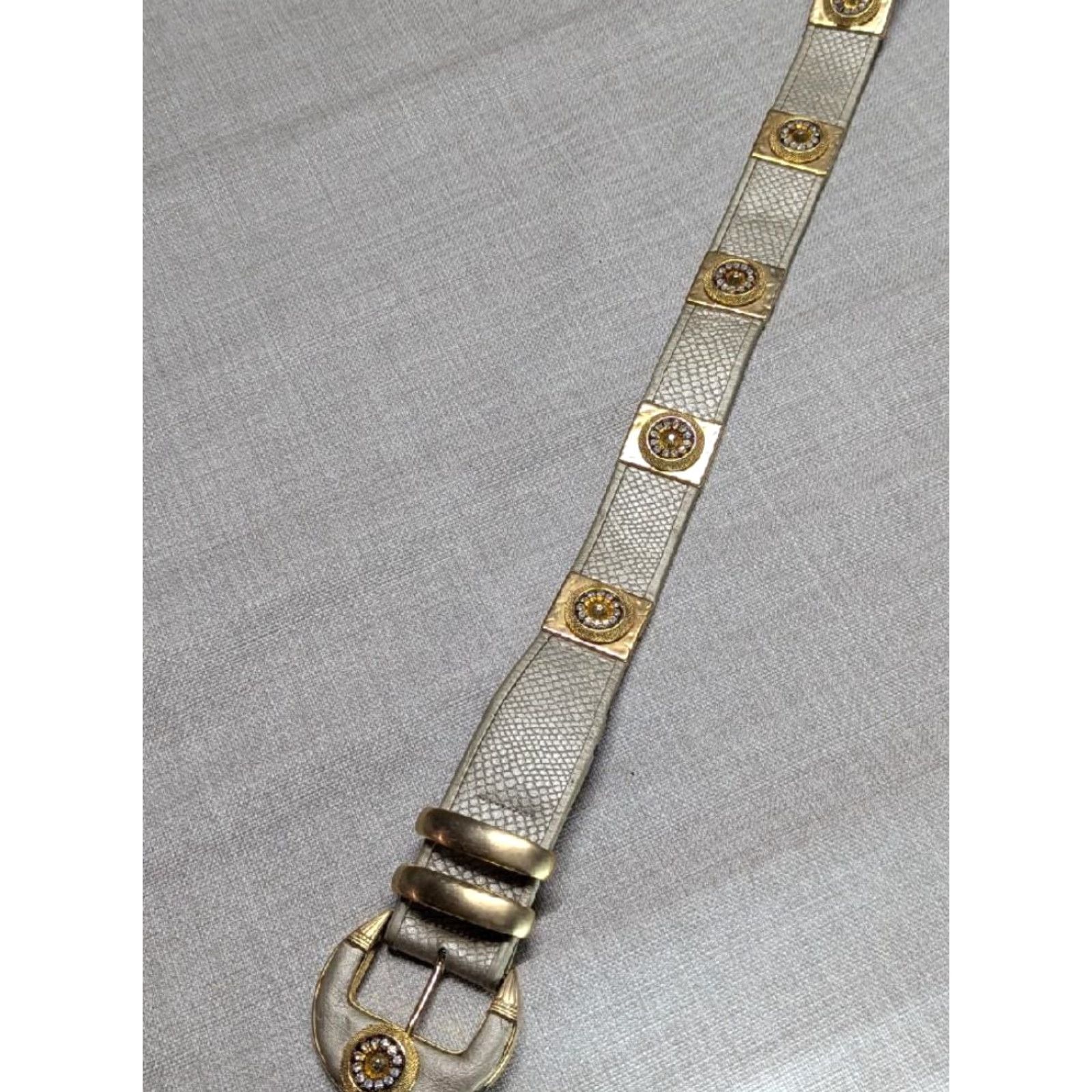 Vintage VINTAGE belt St Maarten Women Belt 26 in Golden Rhinestone Glam Hollywood 2" wide 31" length XS/S Size ONE SIZE - 2 Thumbnail