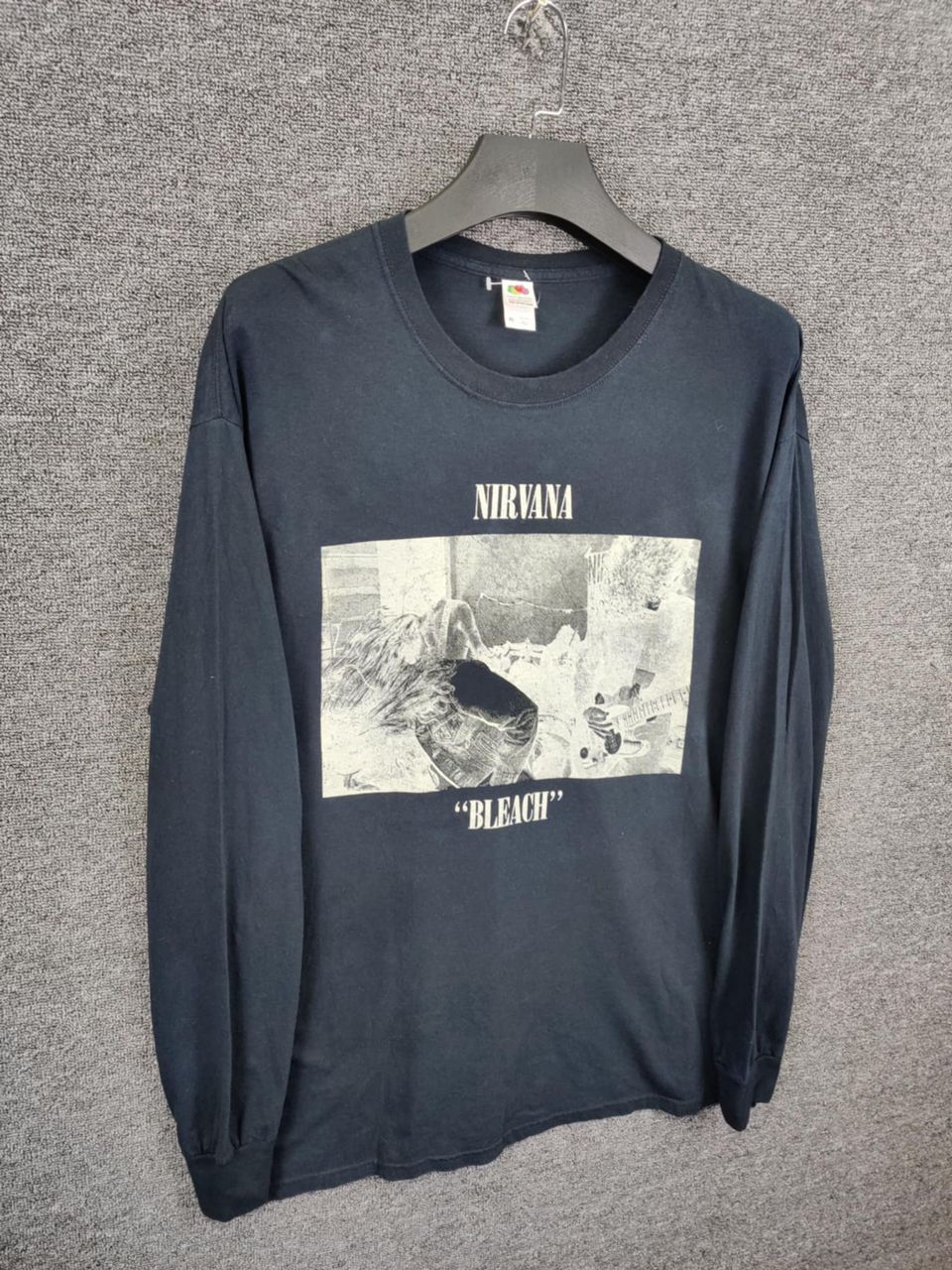 Band Tees Vintage Nirvana Bleach Band Long Sleeve Tee Tshirt Size US XL / EU 56 / 4 - 3 Thumbnail