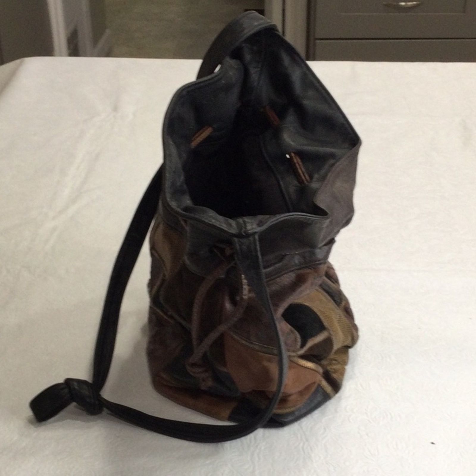 Other Vintage 70's Leather & Patchwork Crossbody Bucket Purse Size ONE SIZE - 11 Thumbnail