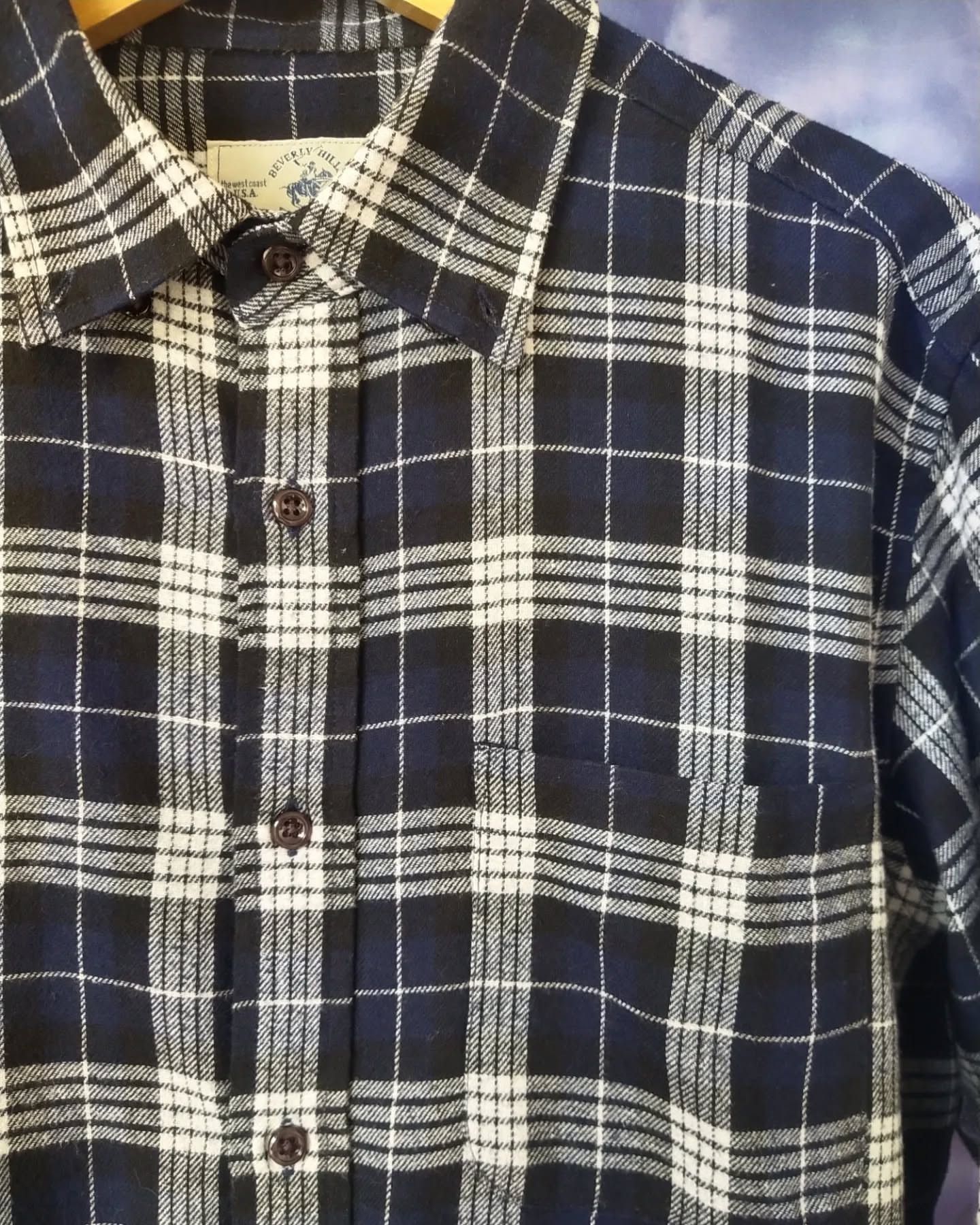 Beverly Hills Polo Club Beverly Hills Polo Club Navy White Plaid Flanel Shirt Size US L / EU 52-54 / 3 - 2 Thumbnail