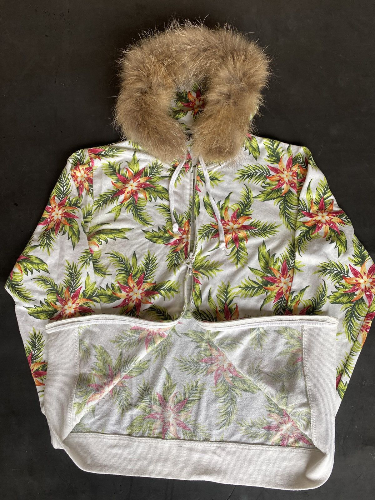 If Six Was Nine Lockheaven furhoodie roses printed styled kmrii goa Size US L / EU 52-54 / 3 - 3 Thumbnail