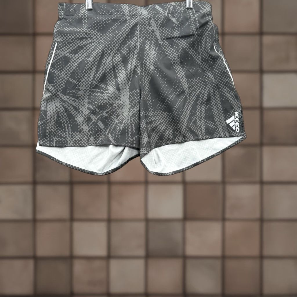 Vintage Addias Break The Norm Running Shorts Men XL Grey Black Outdoors Athletic Size US 33 - 1 Thumbnail