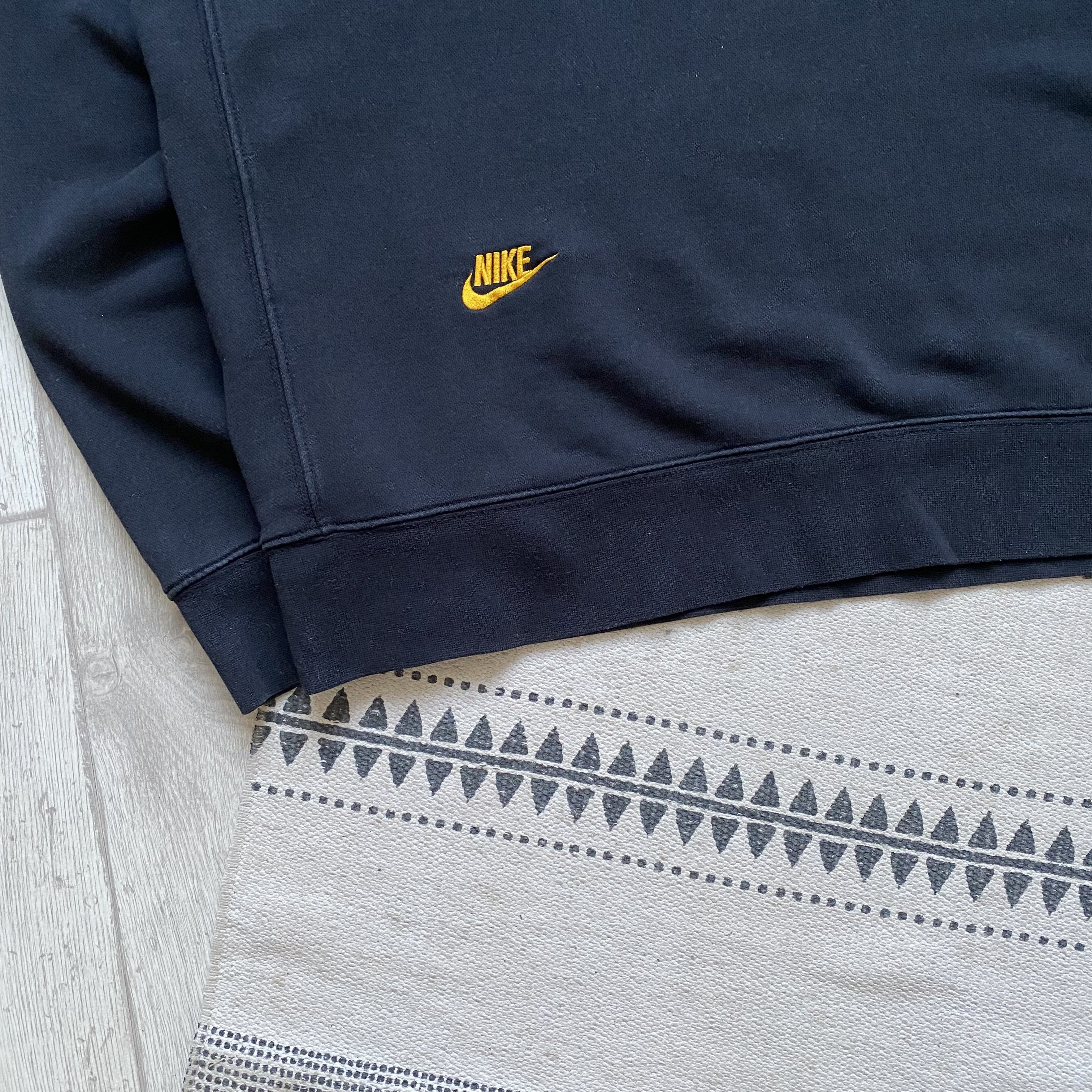 Nike 🖤 Y2K Nike multi logo boxy sweatshirt swoosh Size US M / EU 48-50 / 2 - 5 Thumbnail