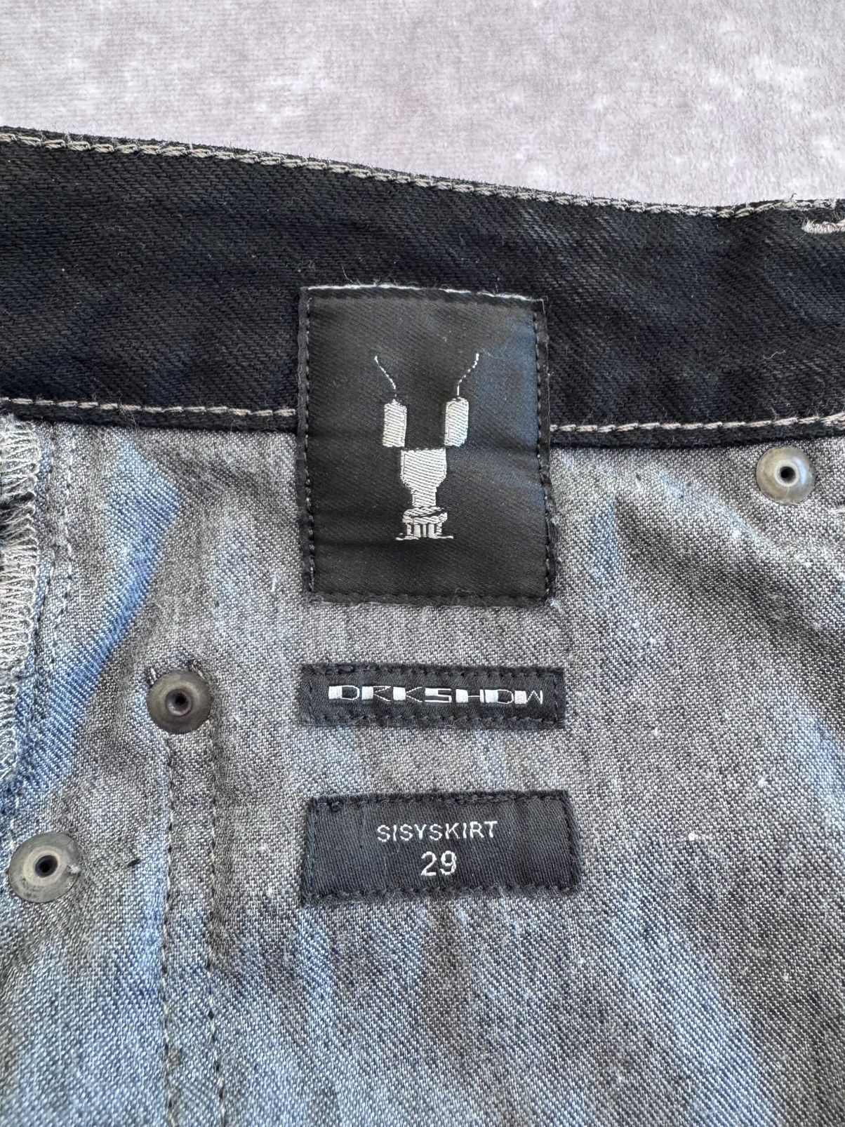 Rick Owens Rick Owens DRKSHDW 2019 Waxed Sisyskirt Shorts Size US 29 - 3 Thumbnail