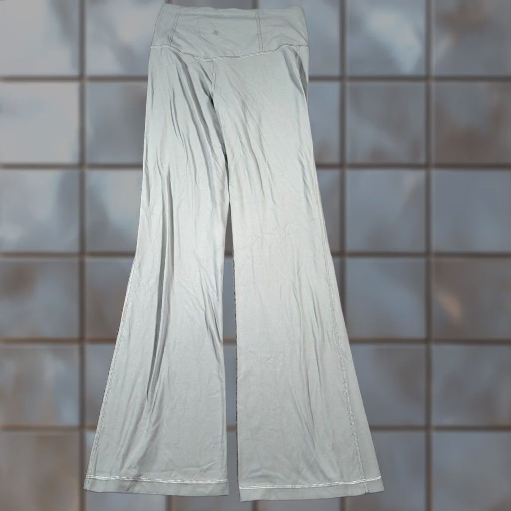 Athleta Athleta Pants Womens S Gray Elation 25x29 Ultra High Rise Split Flare Leg Yoga Size 28" / US 6 / IT 42 - 1 Thumbnail