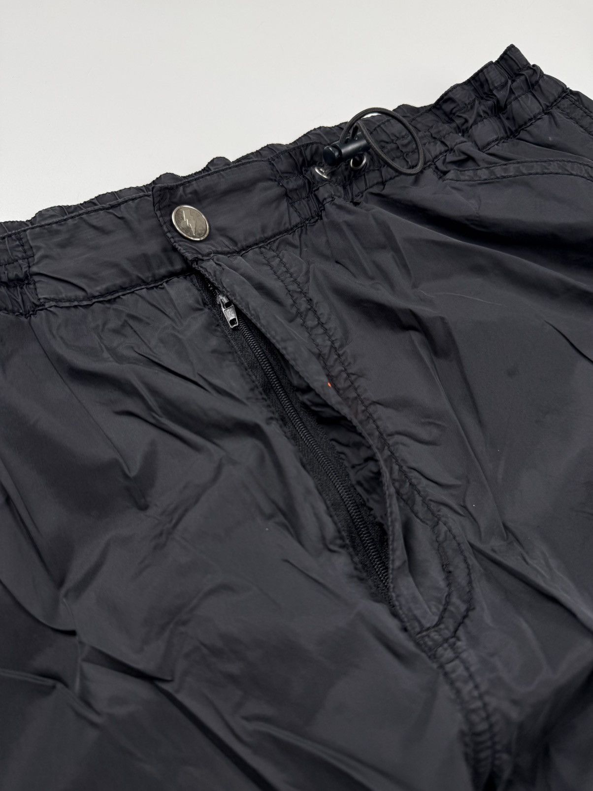 Walter Van Beirendonck Walter Van Beirendonck Nylon Pants Size US 36 / EU 52 - 6 Thumbnail