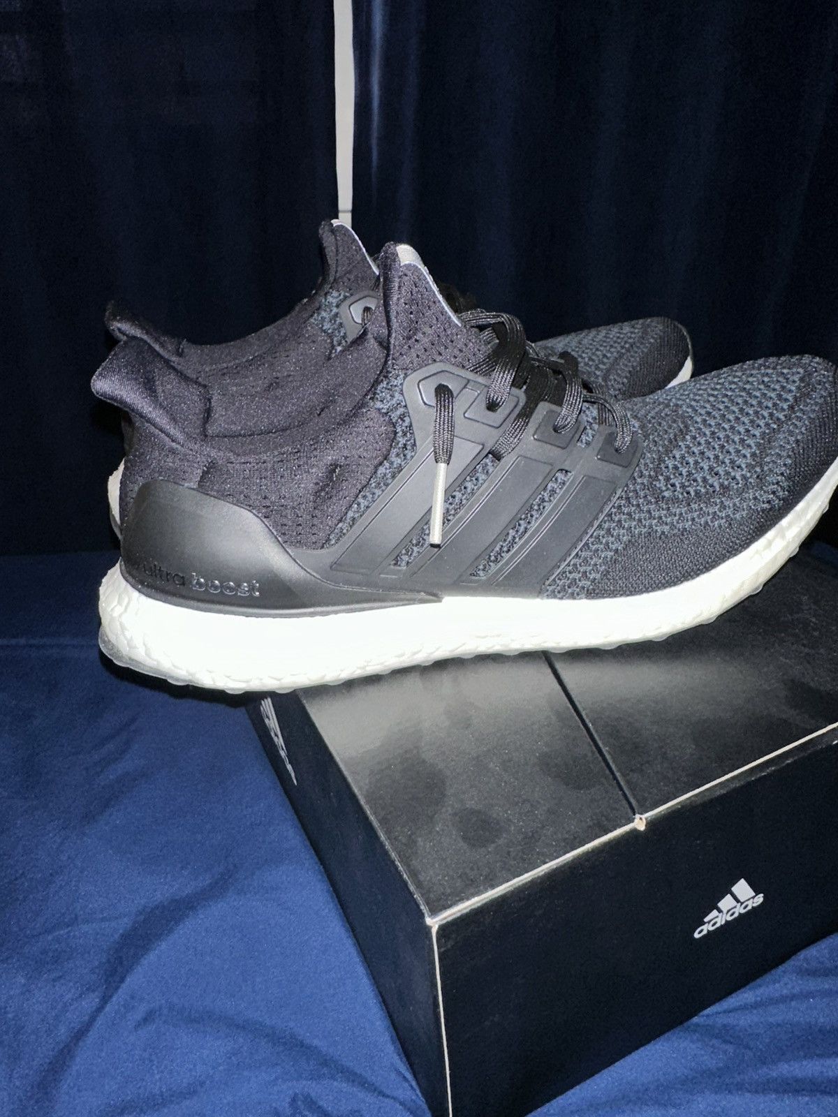 Adidas Ultraboost 1.0 Core Black Size US 11 / EU 44 - 7 Thumbnail
