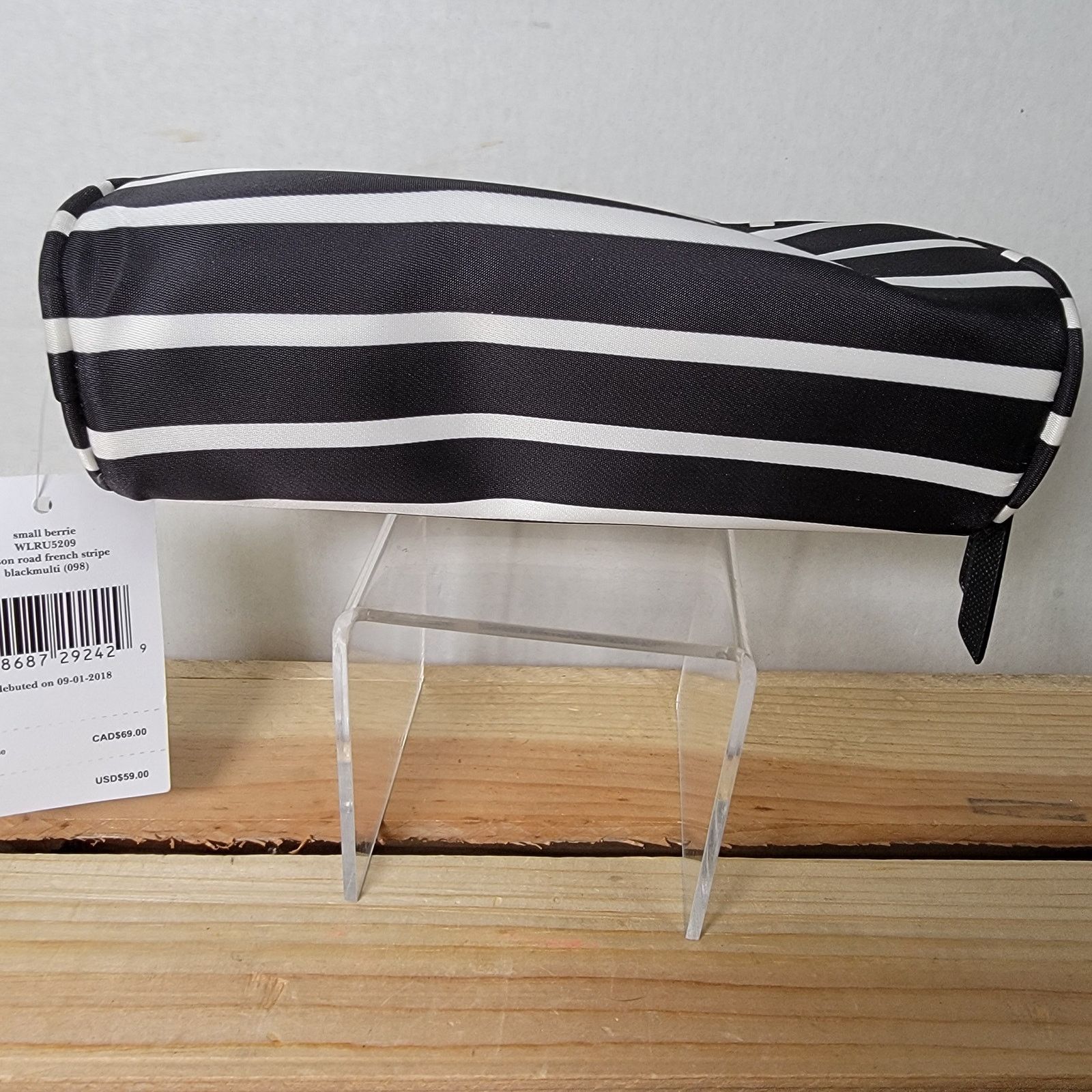 Kate Spade Kate Spade B&W Stripe Cosmetic Pouch - NWT Size ONE SIZE - 5 Thumbnail