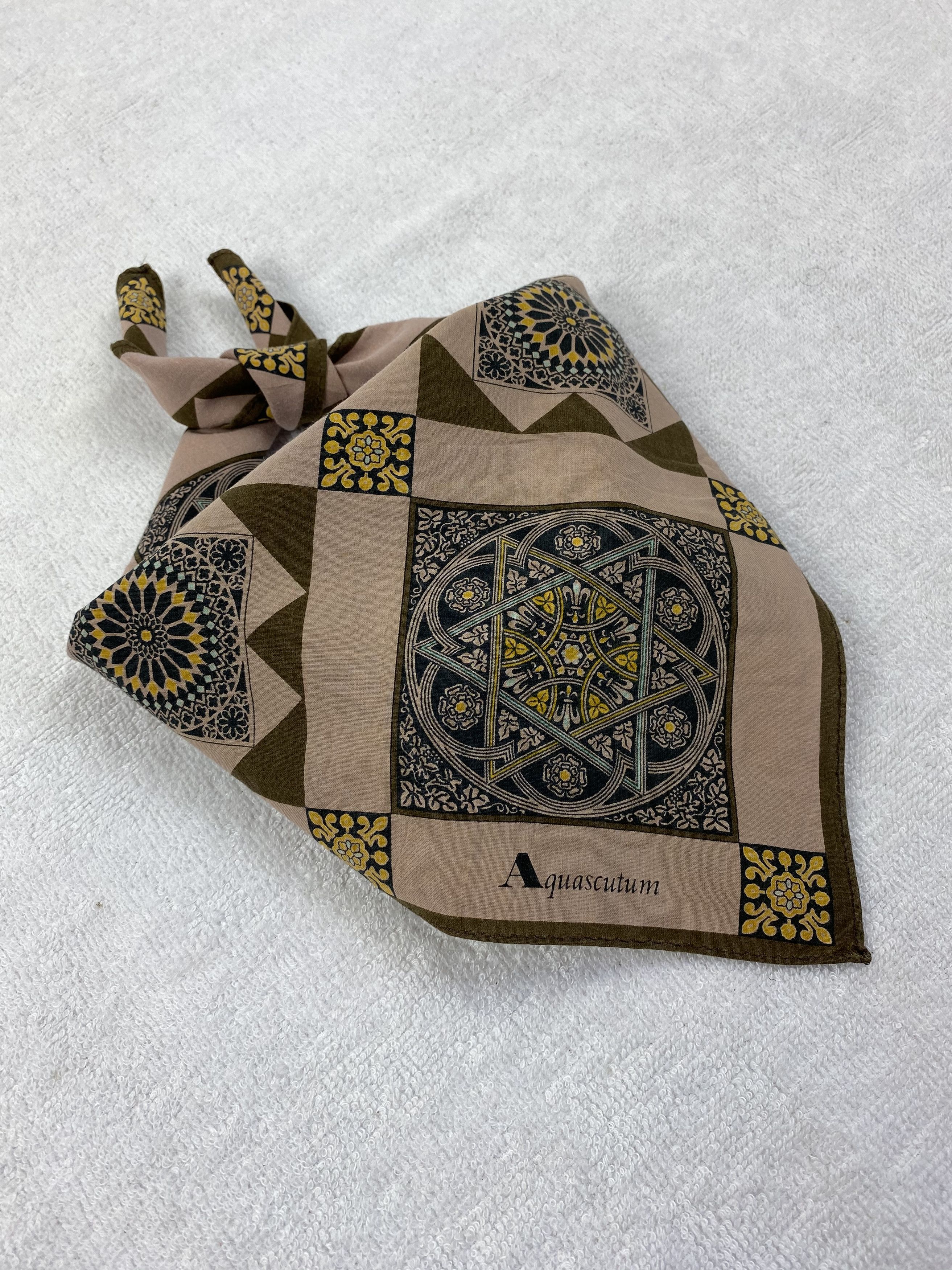 Aquascutum Aquasqutum Handkerchief / Bandana / Neckerchief Size ONE SIZE - 1 Thumbnail