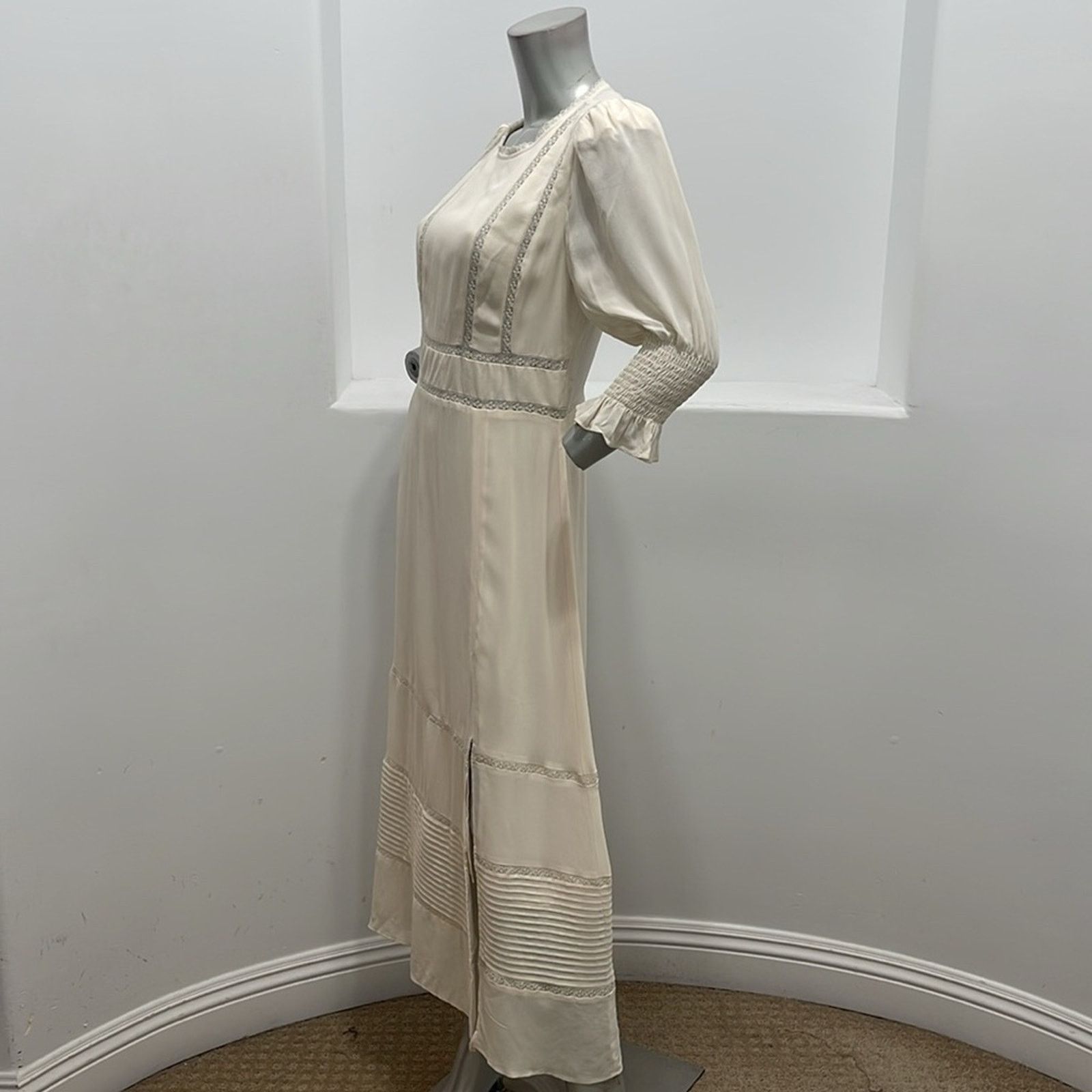 Reformation Reformation Cream Bishop Sleeve A-Line Midi Dress Size 8 Size M / US 6-8 / IT 42-44 - 9 Thumbnail