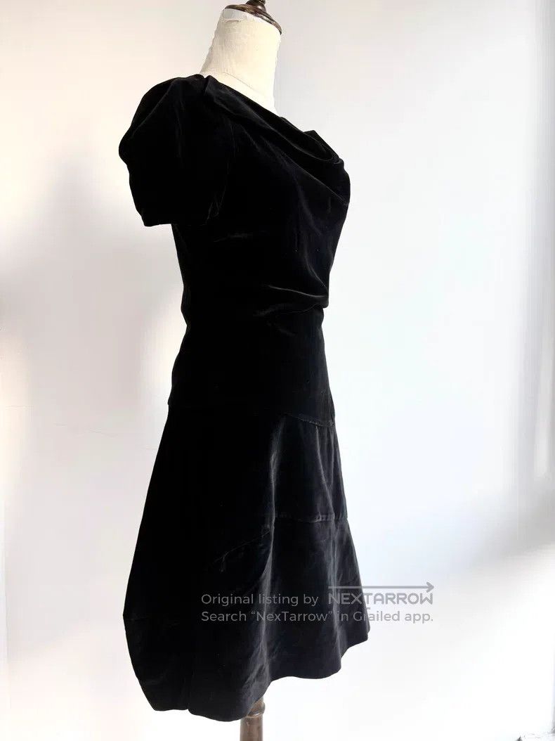 Vivienne Westwood Vivienne Westwood Black Velvet Asymmetrical Draped Collar Size L / US 10 / IT 46 - 4 Thumbnail