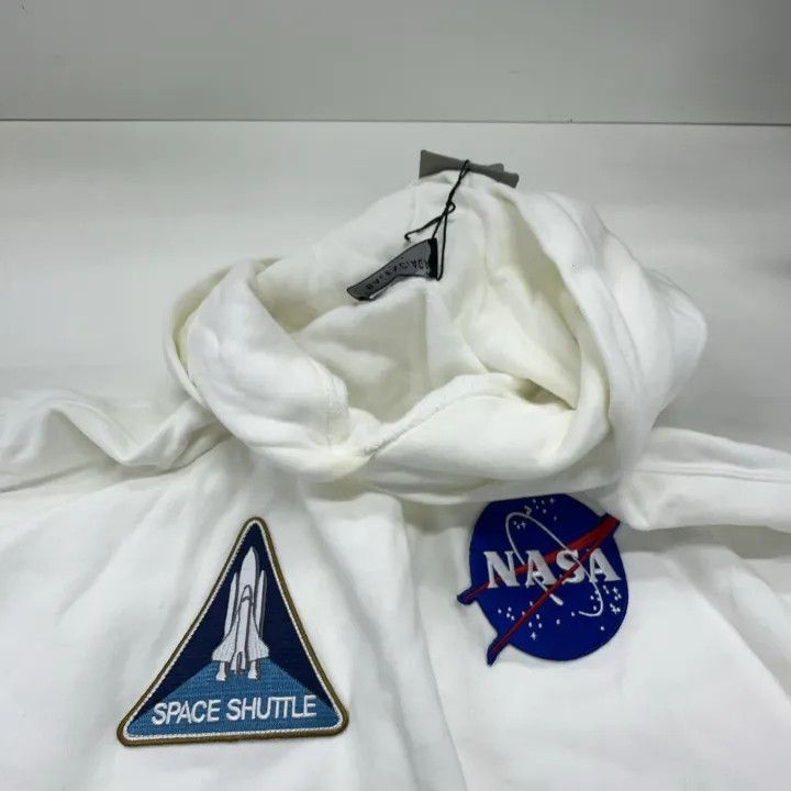 Balenciaga Balenciaga Balenciaga NASA Logo Hoodie for Men -2507 Size US XXS / EU 40 - 7 Thumbnail