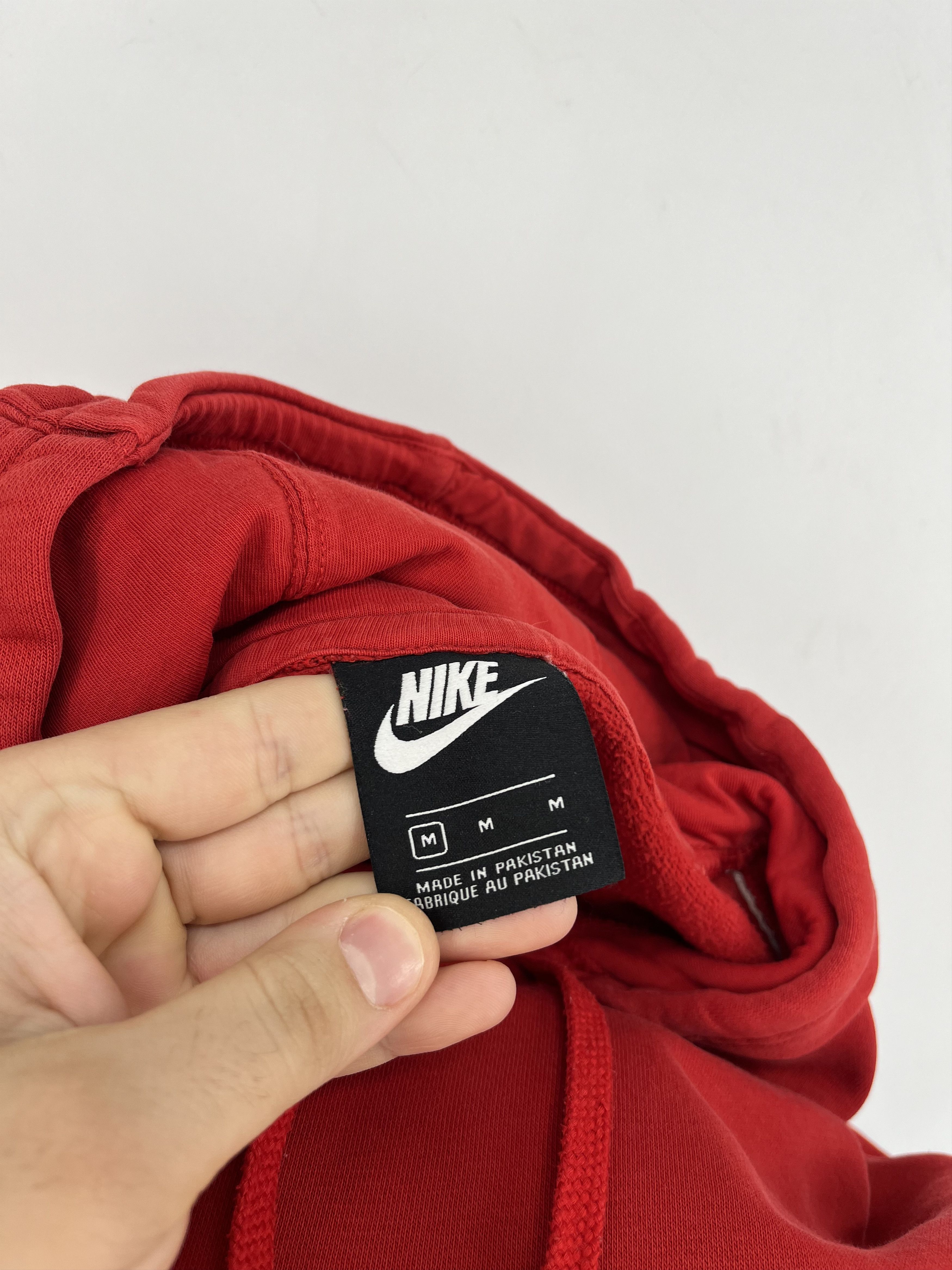 Nike Vintage Nike Hoodie Mini White Swoosh Y2k Style Baggy Size US M / EU 48-50 / 2 - 8 Thumbnail