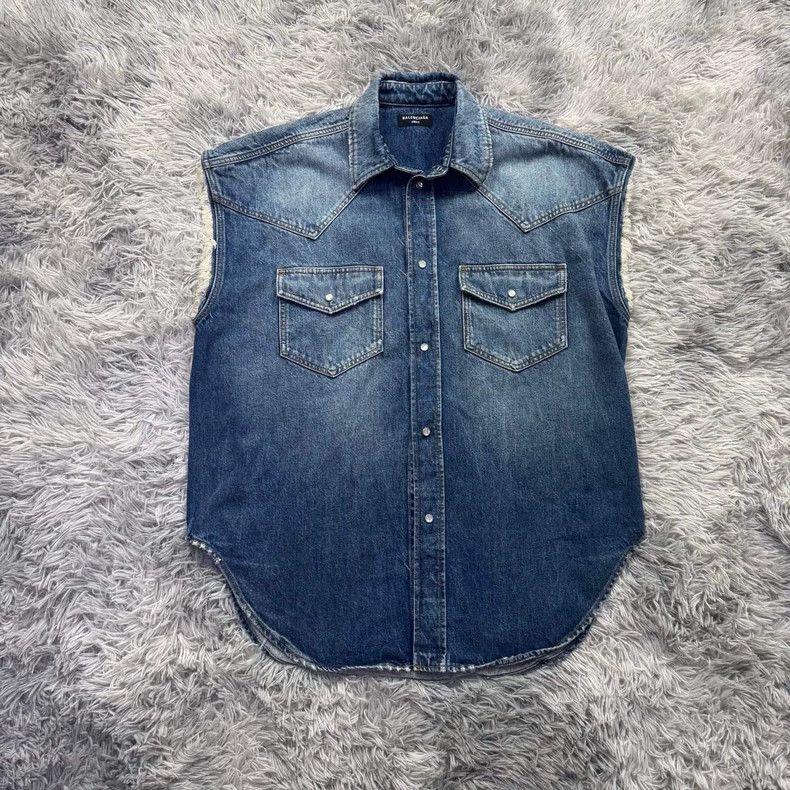Balenciaga Balenciaga Denim vest jacket Size US XS / EU 42 / 0 - 1 Thumbnail