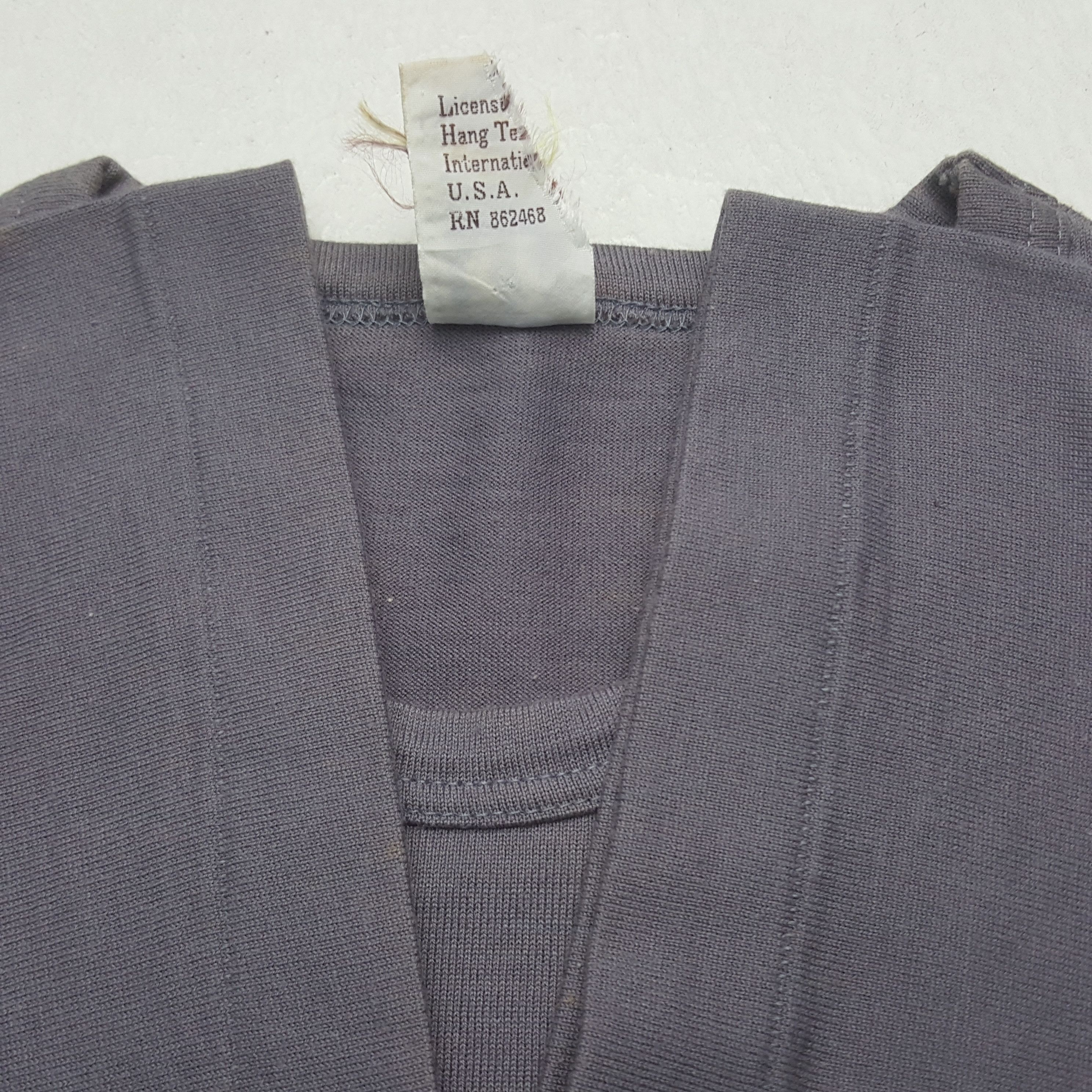 Hang Ten Vintage Hang Ten American Surf Style Tshirt RR12 Size US S / EU 44-46 / 1 - 5 Thumbnail