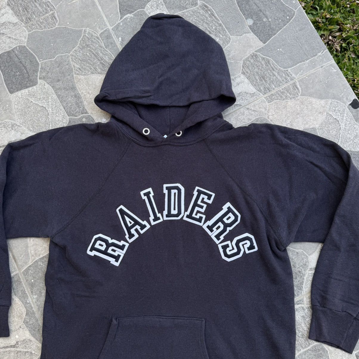 Champion 90s Champion RAIDERS NFL Hoodie 💥 Size US L / EU 52-54 / 3 - 2 Thumbnail