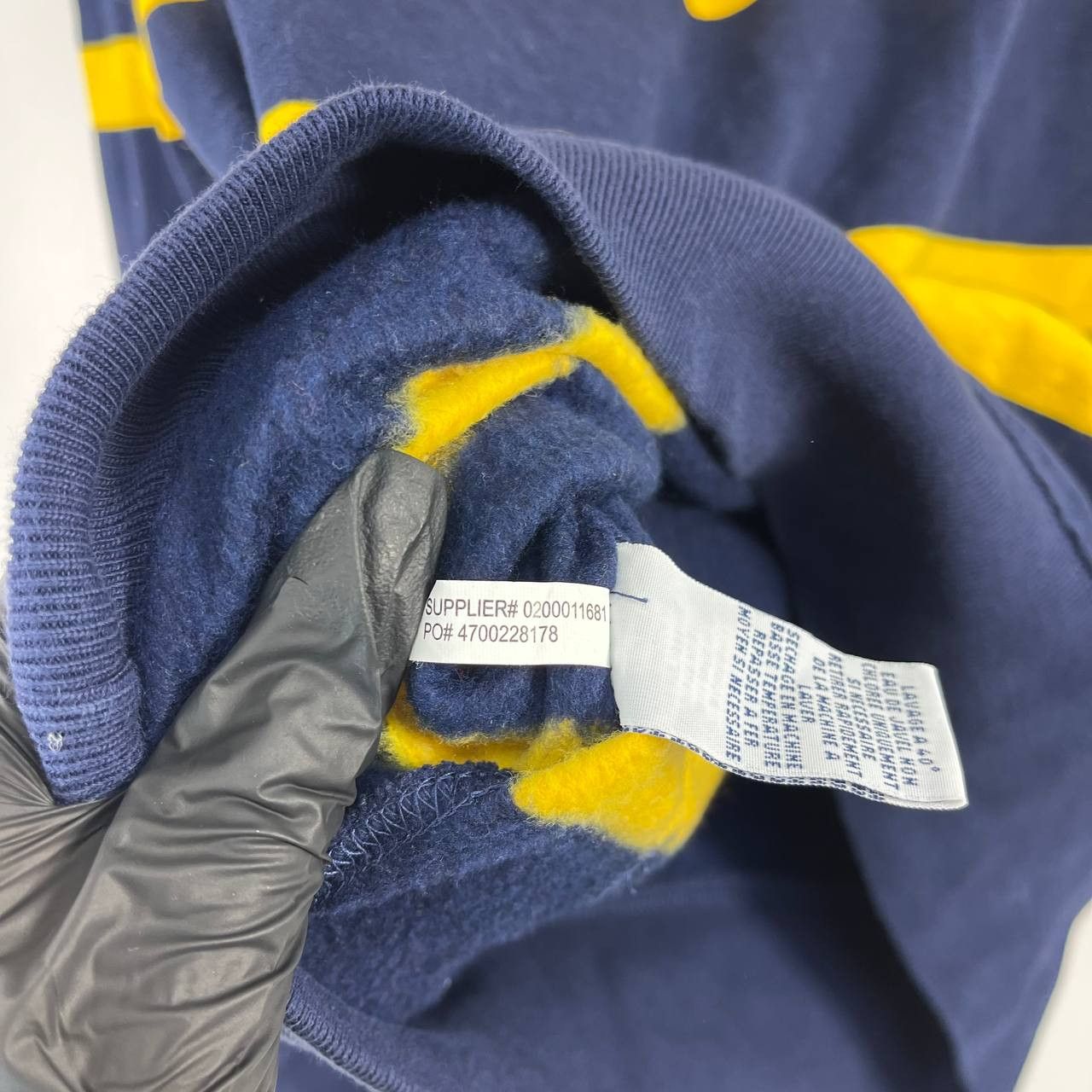 Polo Ralph Lauren Polo Ralph Lauren Striped Hoodie Sweatshirt Mens Size S Size US S / EU 44-46 / 1 - 6 Thumbnail