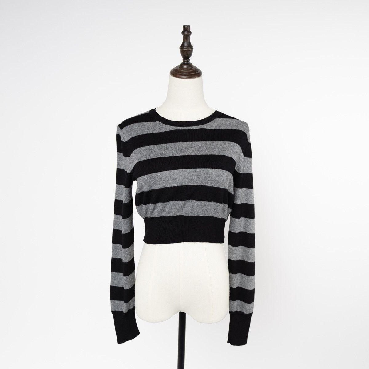 Other Paula Cahen D’Anvers Womens Striped Crop Sweater Black Gray Size M / US 6-8 / IT 42-44 - 1 Thumbnail