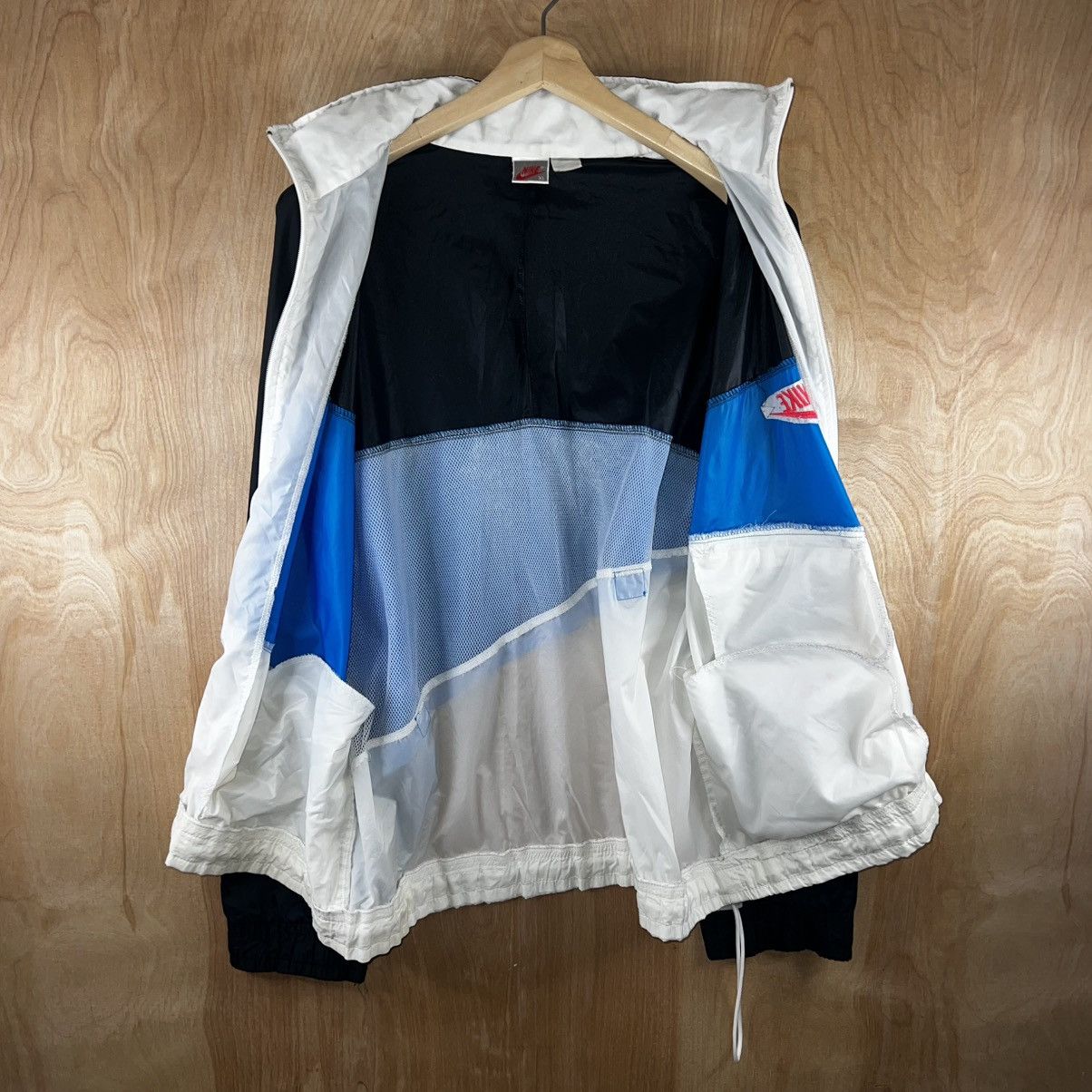 Nike VINTAGE 90s NIKE FULL ZIP LOGO WINDBREAKER JACKET Size US XL / EU 56 / 4 - 12 Thumbnail