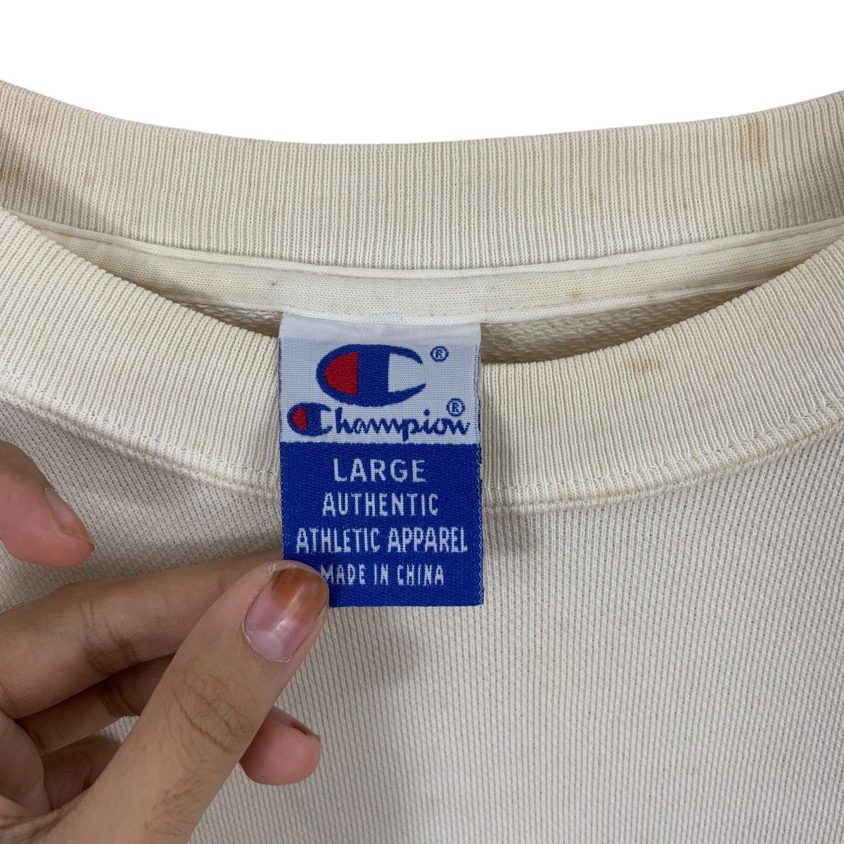 Champion Vintage CHAMPION USA Center Logo Baggy Sweatshirt Sweater Size L / US 10 / IT 46 - 7 Thumbnail