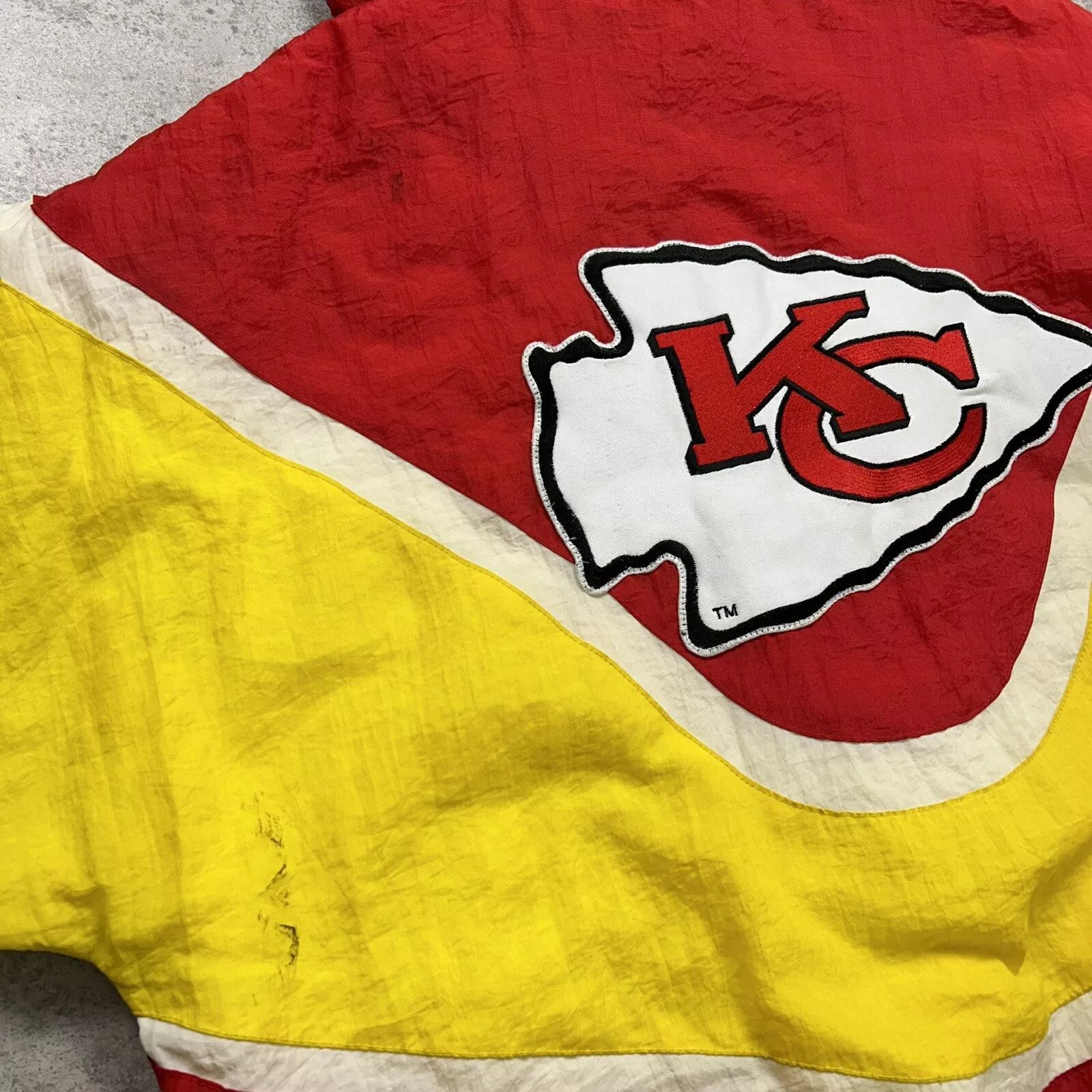 Apex One × NFL × Vintage Kansas City CHIEFS APEX ONE AUTHENTIC PRO LINE PUFFER JACKET Size US XL / EU 56 / 4 - 9 Thumbnail