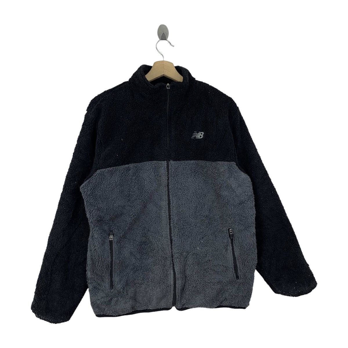 New Balance NEW BALANCE Sportswear Small Logo Fleece Zipper Sweater Size US M / EU 48-50 / 2 - 3 Thumbnail