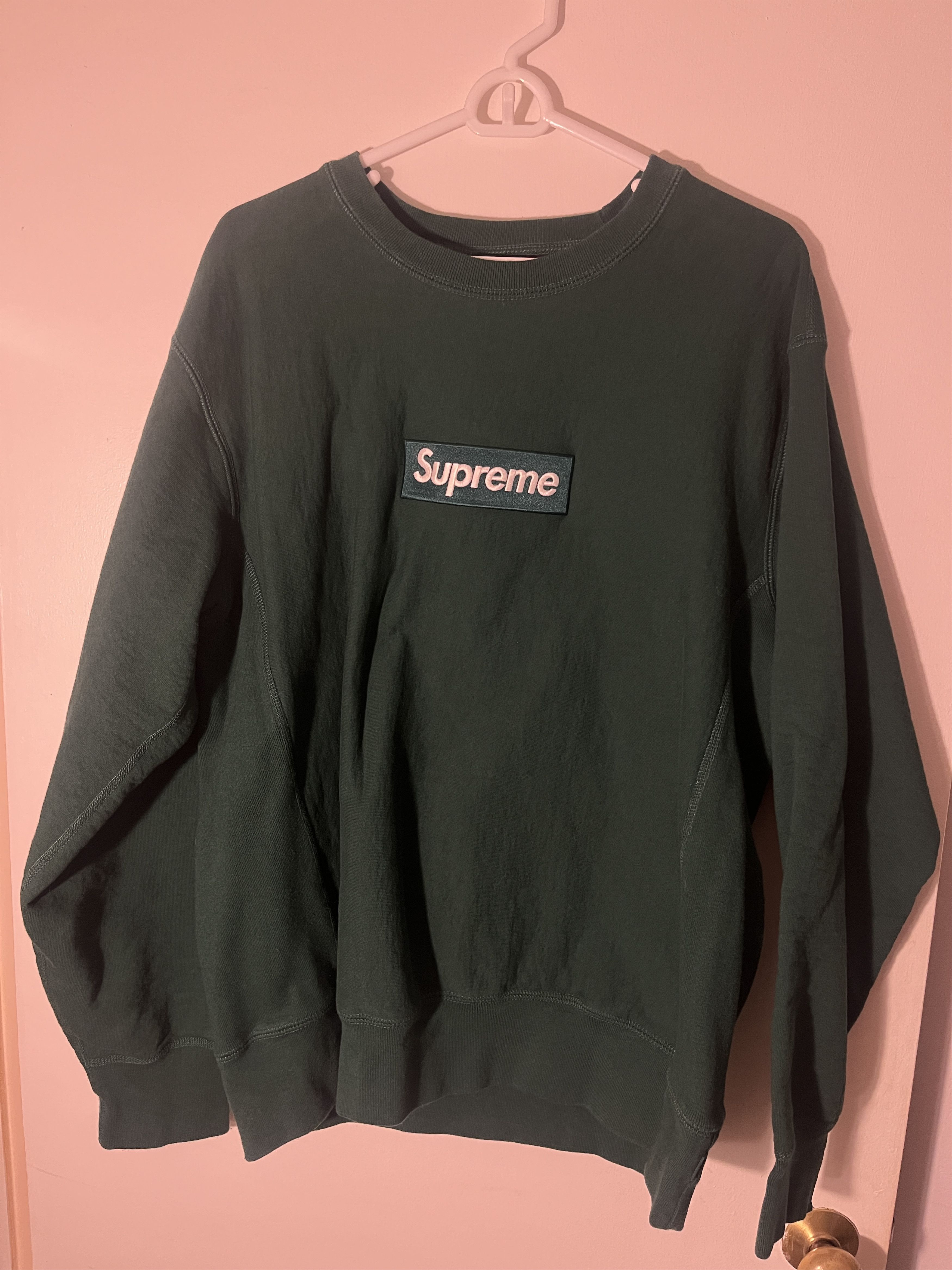 Supreme Supreme FW18 Box Logo Crewneck Size US L / EU 52-54 / 3 - 1 Thumbnail