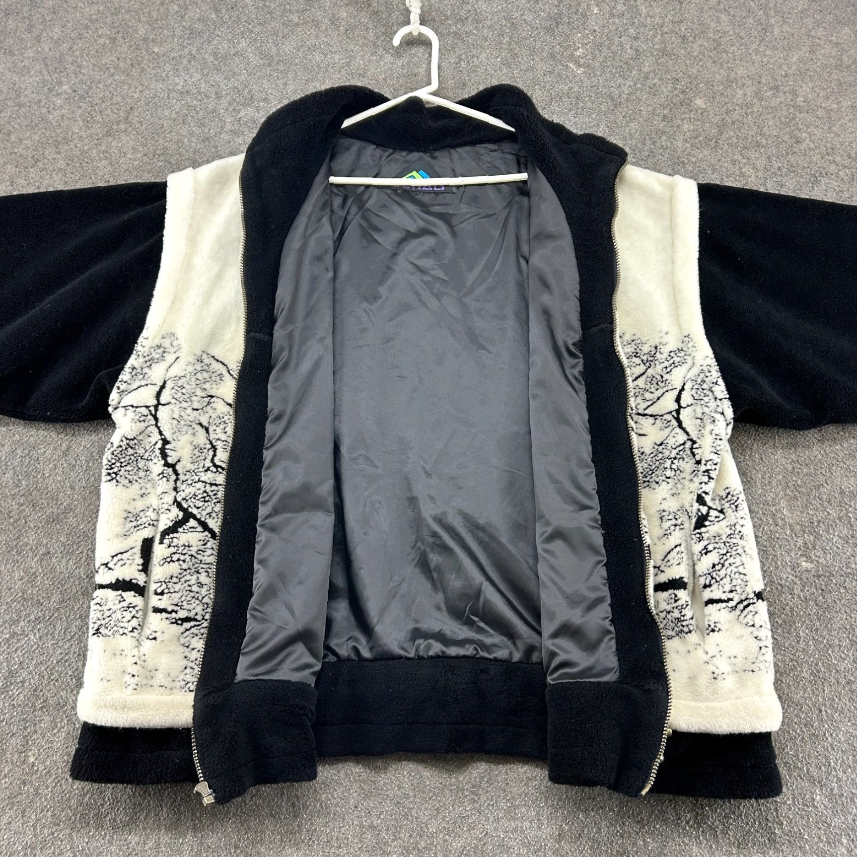Vintage VINTAGE Denali Jacket Women 3X Black White Fleece Full Zip Nature Theme Bomber Jacket 90s Womens Size XXL / US 16-18 / IT 52-54 - 6 Thumbnail
