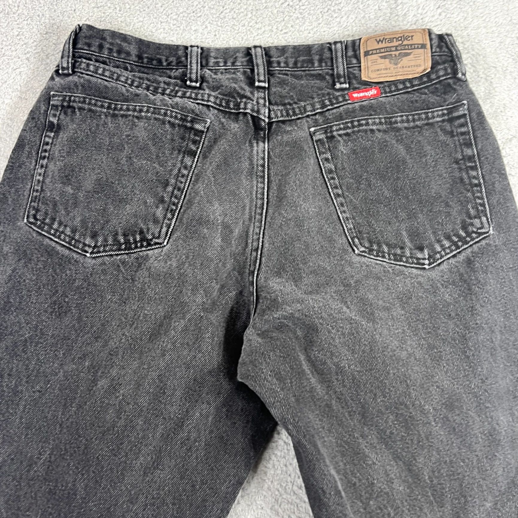 Wrangler VINTAGE Wrangler Jeans Mens 36x30 Dark Wash Cotton Relaxed Fit Cowboy Style Size US 36 / EU 52 - 8 Thumbnail