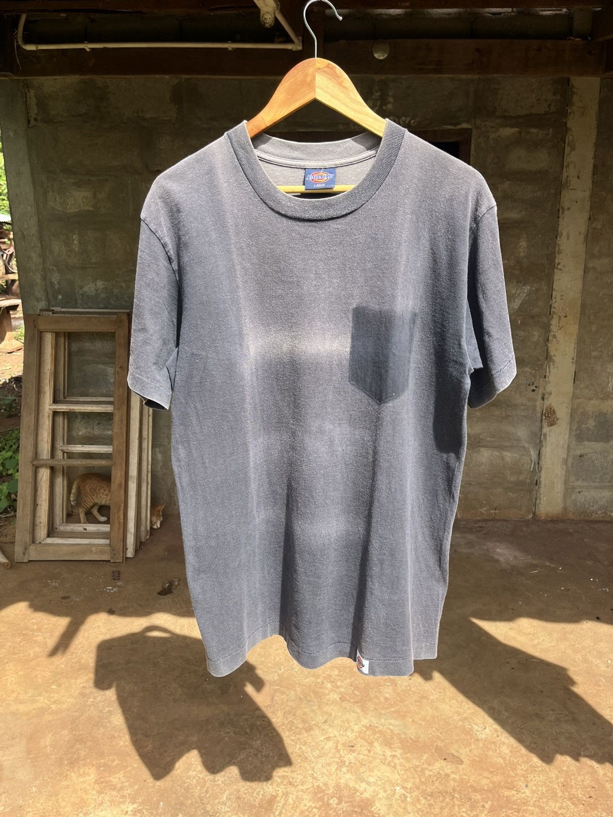 Vintage Faded dickies blank tee 90s’ Size US L / EU 52-54 / 3 - 1 Thumbnail