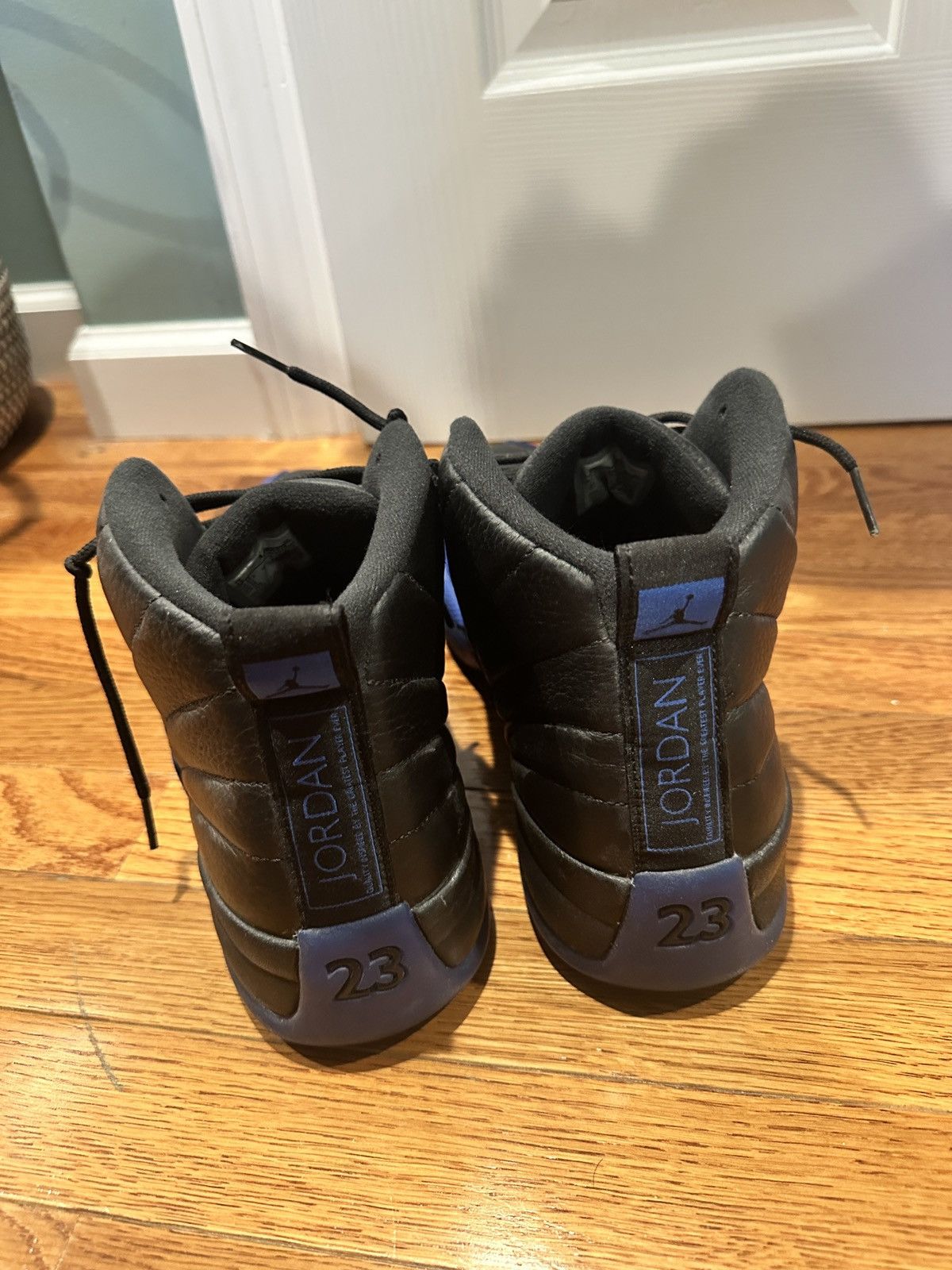 Jordan Brand Jordan 12 Black and Blue Size US 13 / EU 46 - 4 Thumbnail