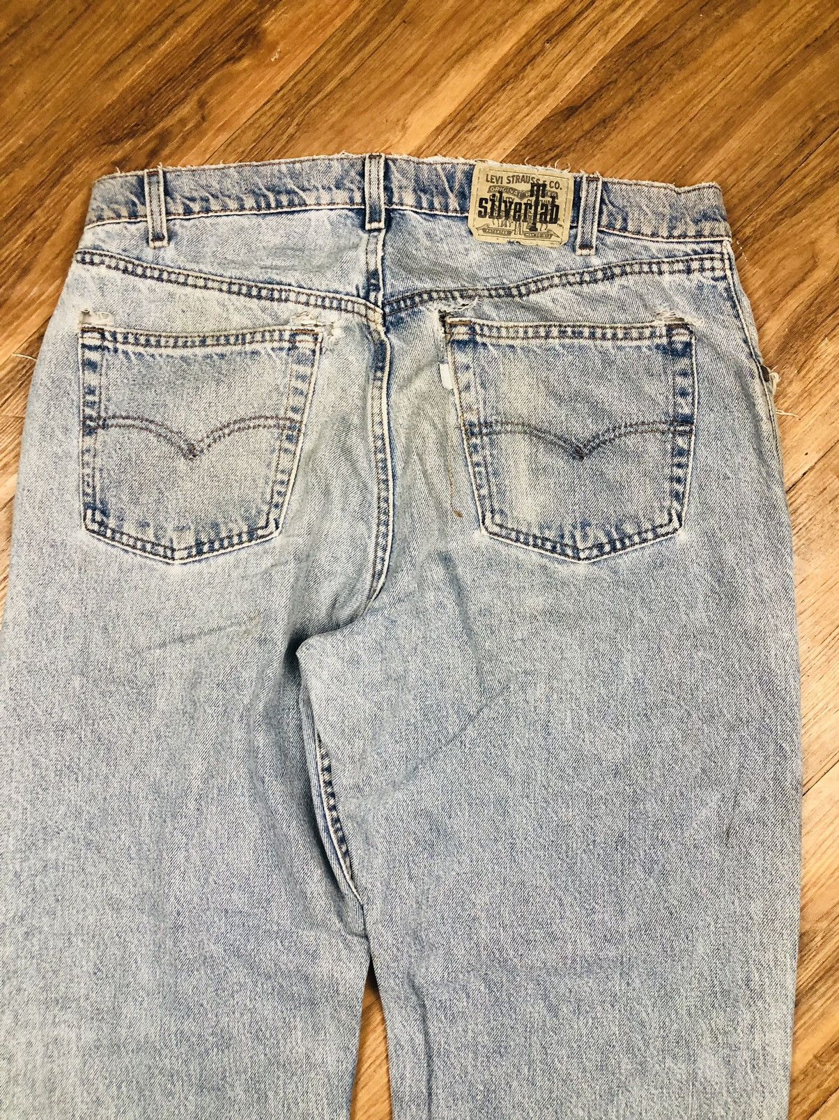 Levi's Levi’s SilverTab Distress Jeans (36) Size US 35 - 14 Thumbnail