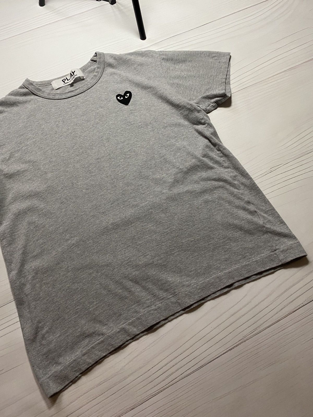 Comme des Garcons PLAY × Japanese Brand Comme Des Garcons Play embroidered logo box fit y2k t shirt Size US L / EU 52-54 / 3 - 12 Thumbnail