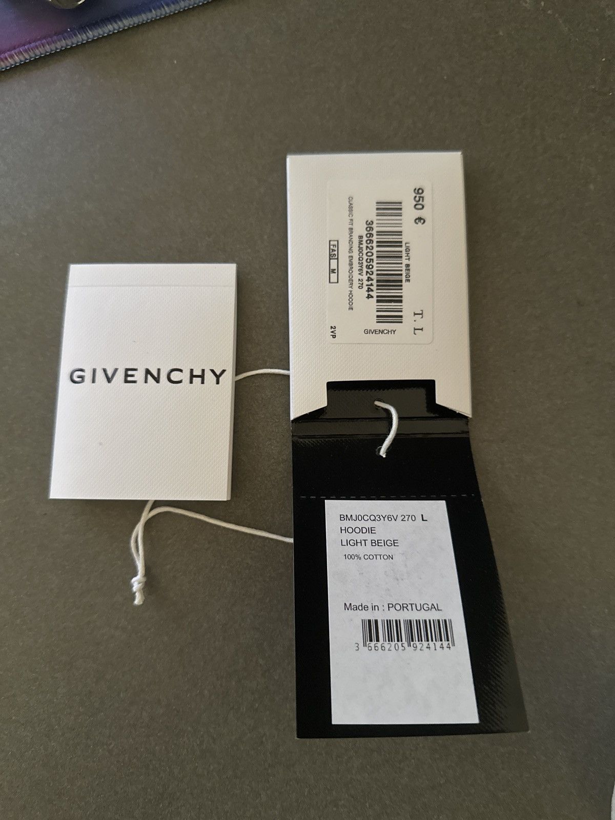 Givenchy Givenchy Embroidered Hoodie Size US L / EU 52-54 / 3 - 10 Thumbnail