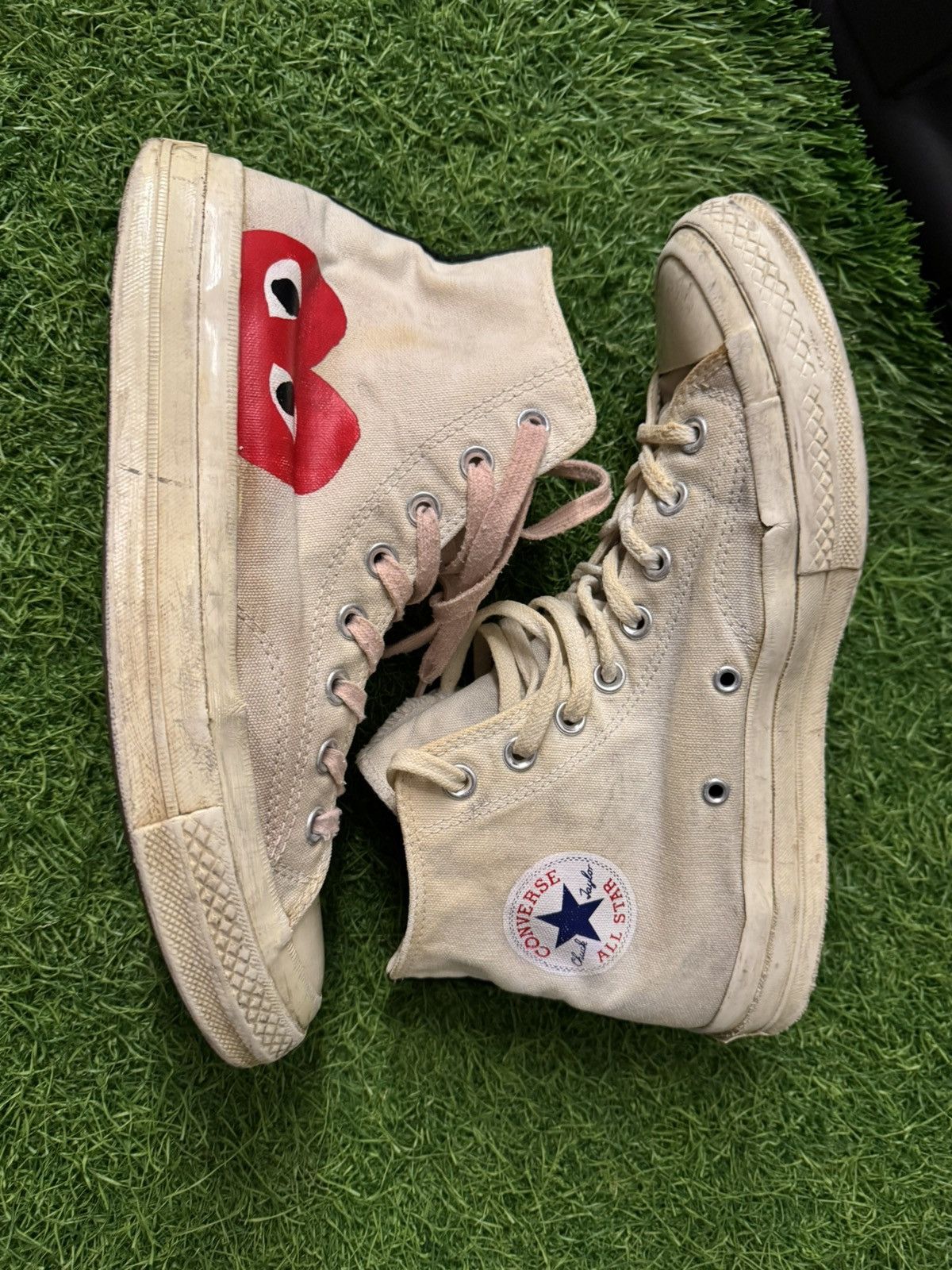 Comme des Garcons Comme des Garçons PLAY x Converse High Sneakers Size US 9 / EU 42 - 6 Thumbnail